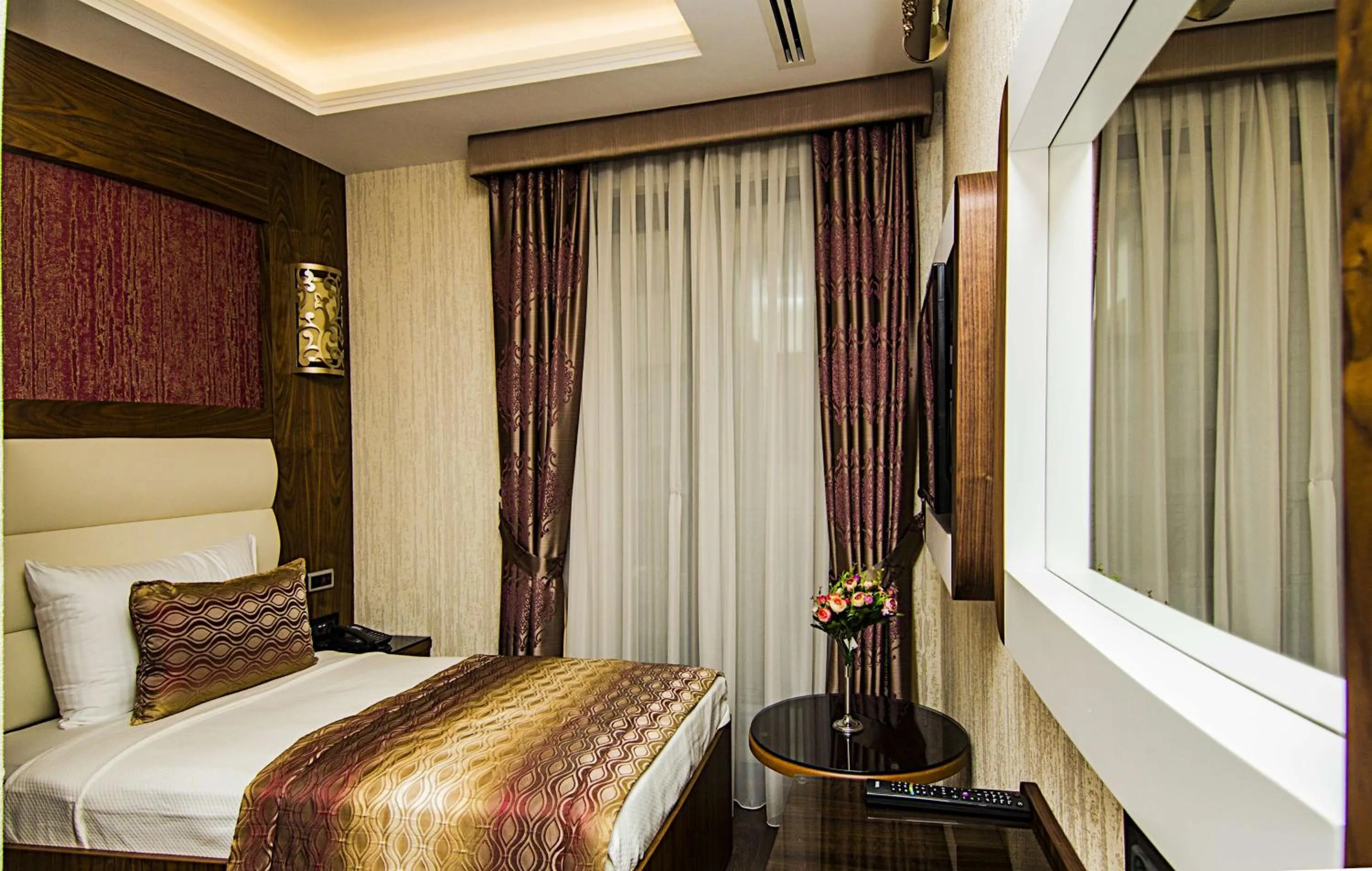 Decorative detail, Bed in İstanbul Vertu Hotel