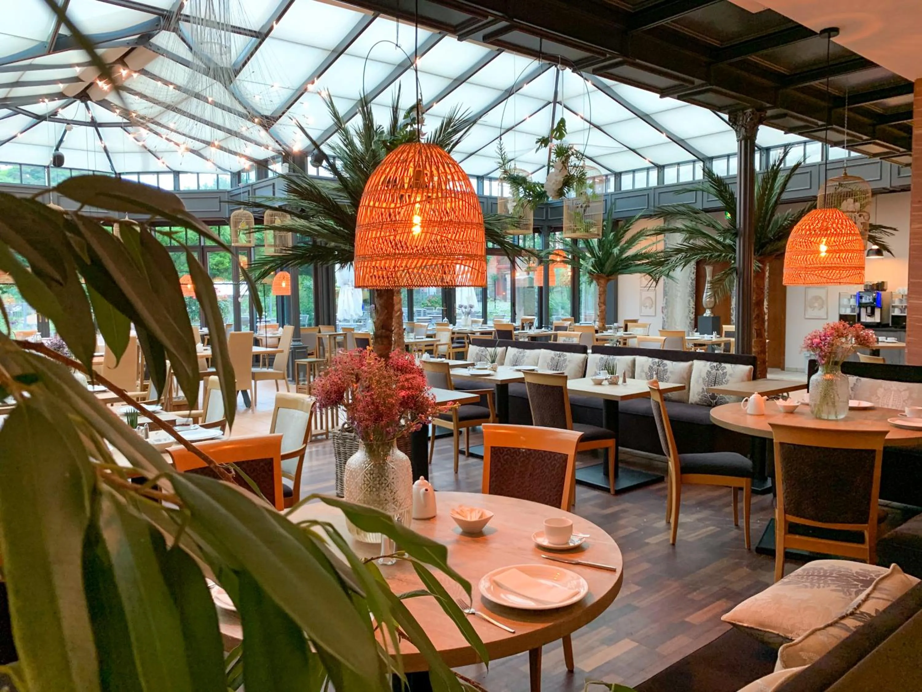 Breakfast in Seehotel Niedernberg - Das Dorf am See