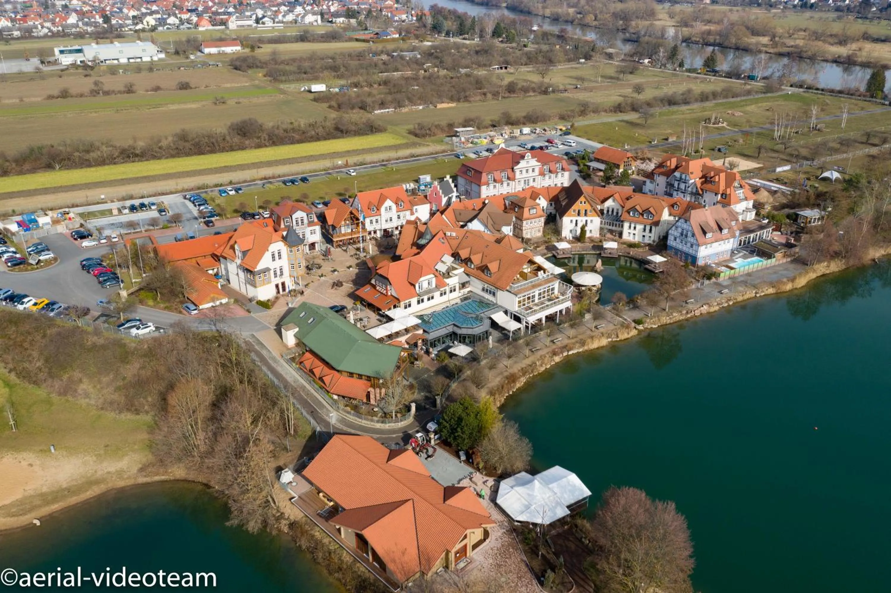 Bird's eye view in Seehotel Niedernberg - Das Dorf am See