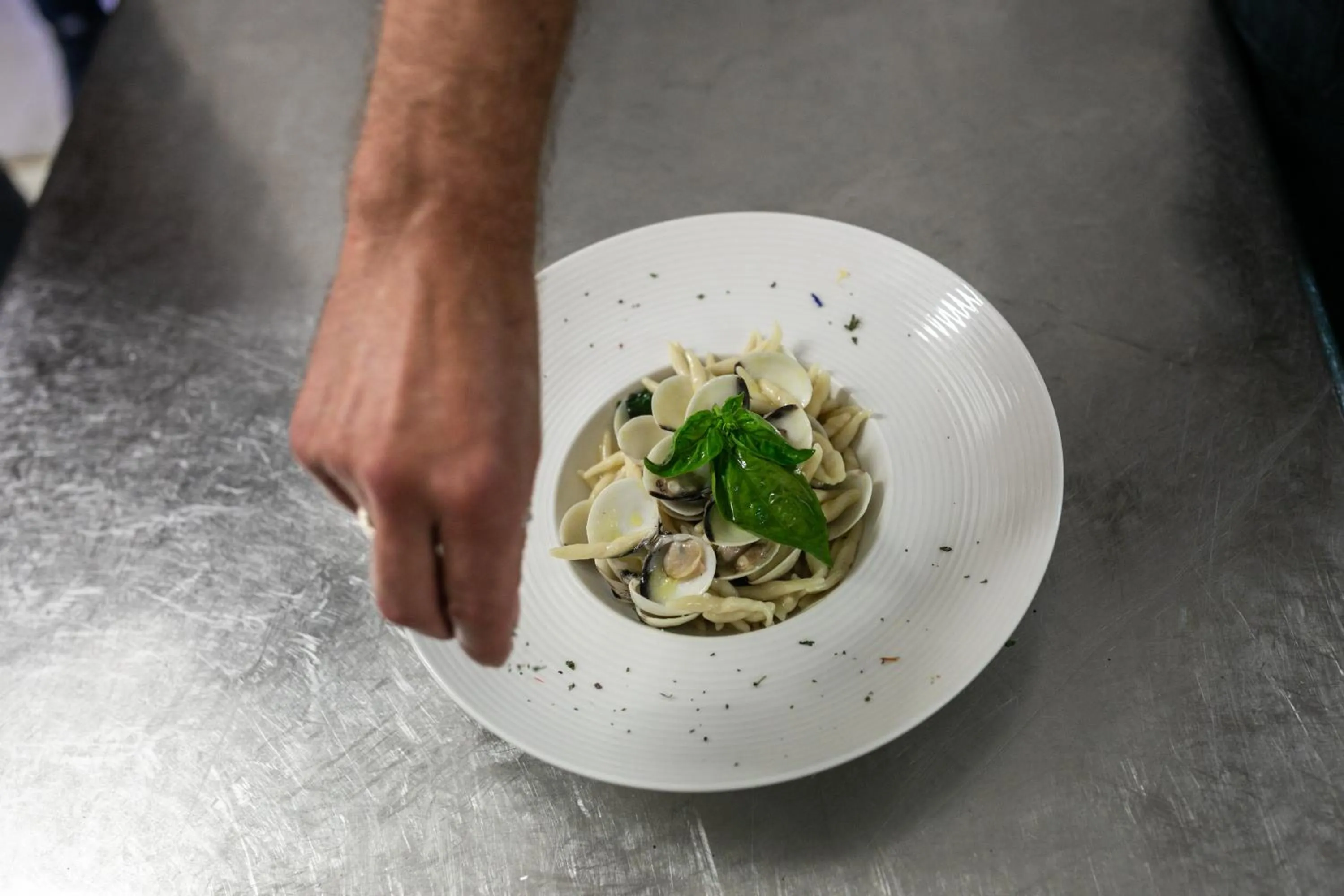 Food and drinks in Phi Hotel La Tonnara di Bonagia