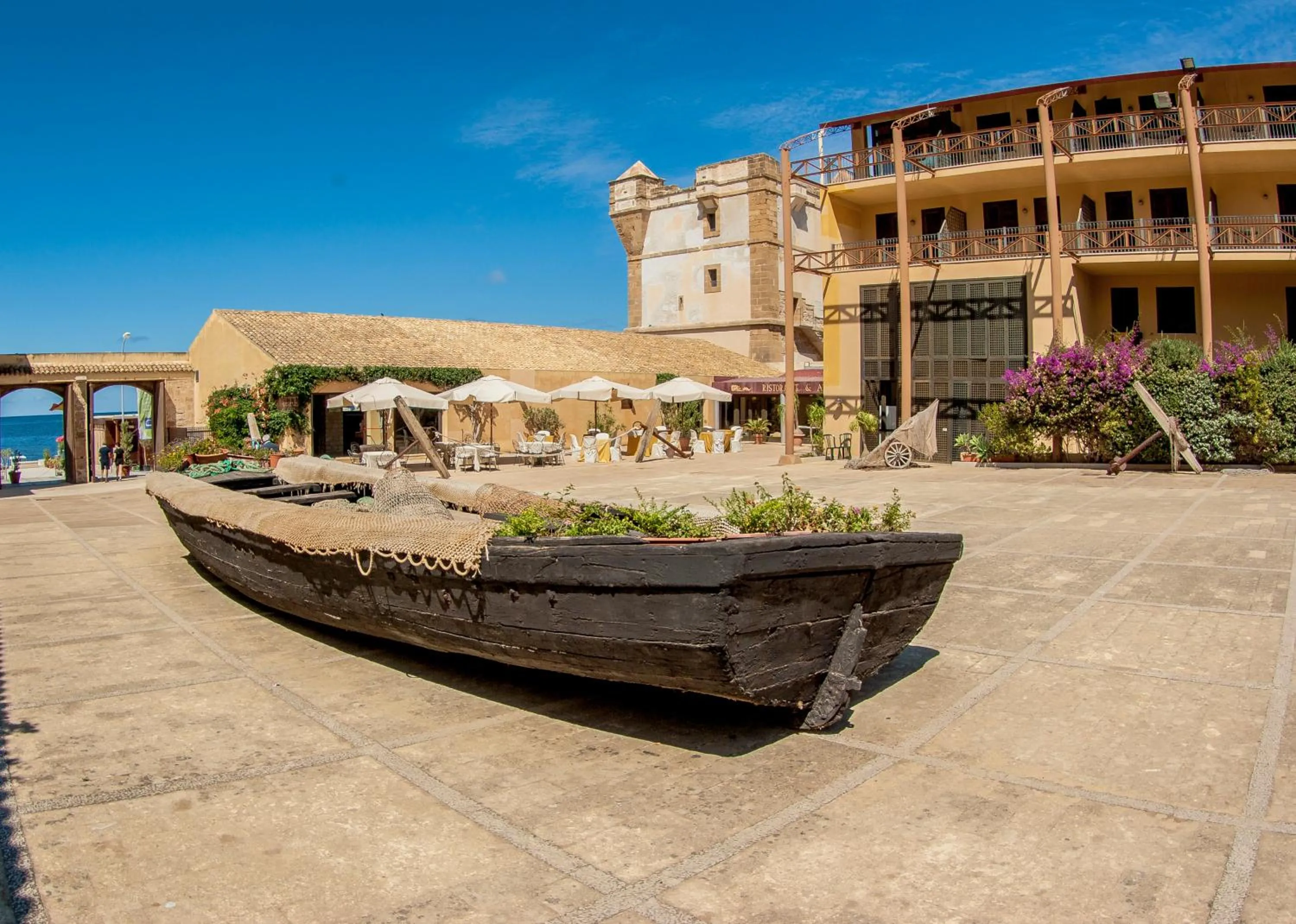 Property building in Phi Hotel La Tonnara di Bonagia