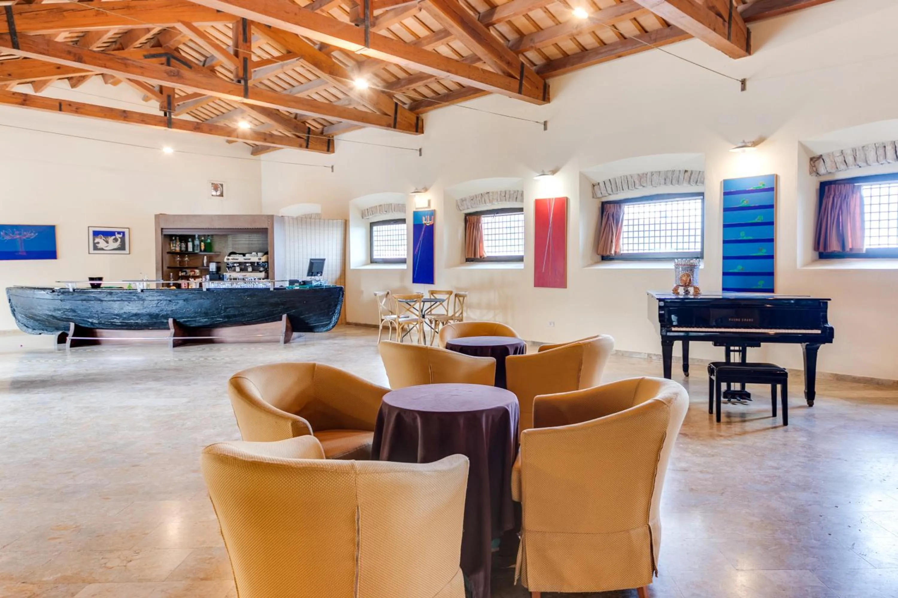 Lounge or bar in Phi Hotel La Tonnara di Bonagia