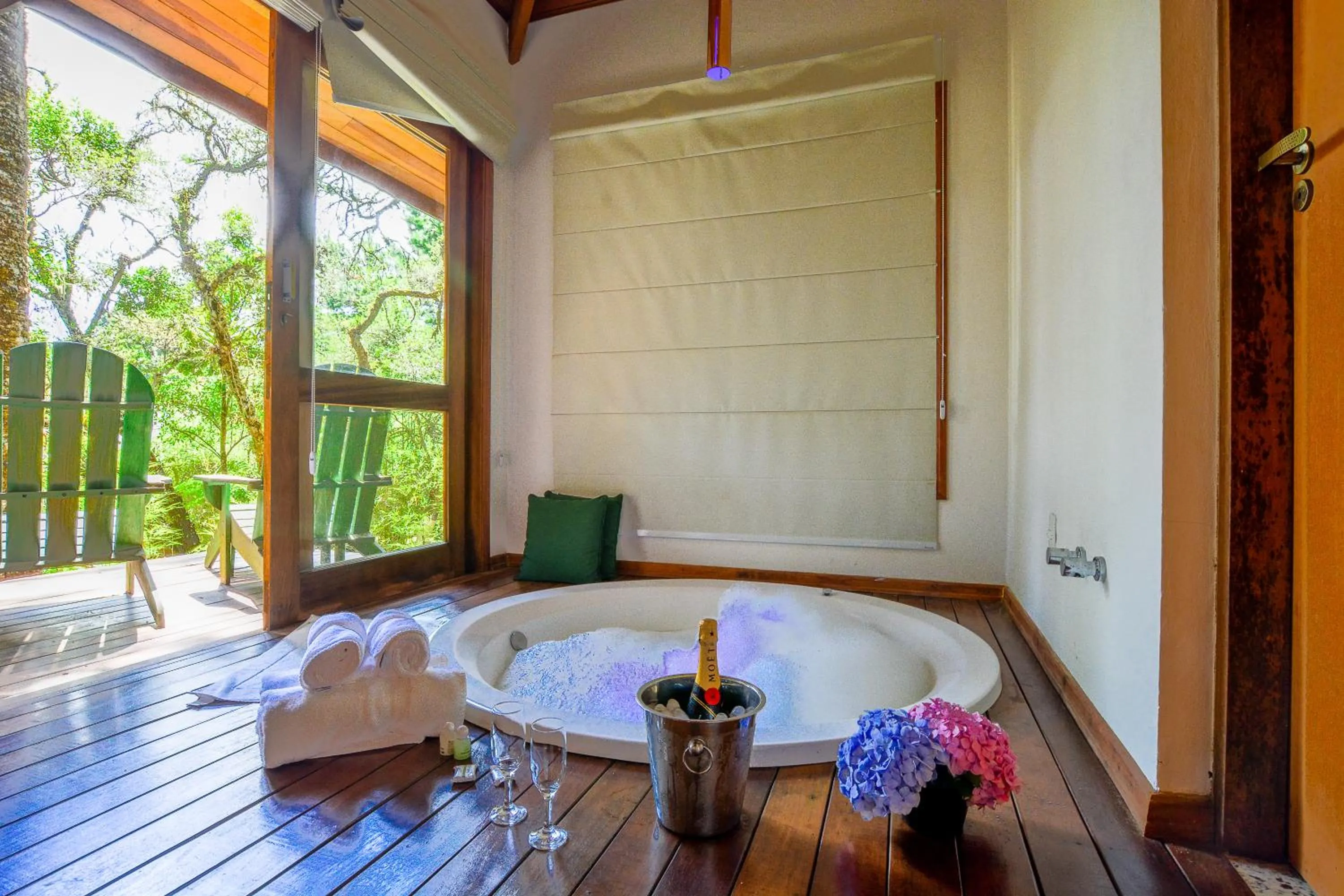 Bath in Resort Magnifico