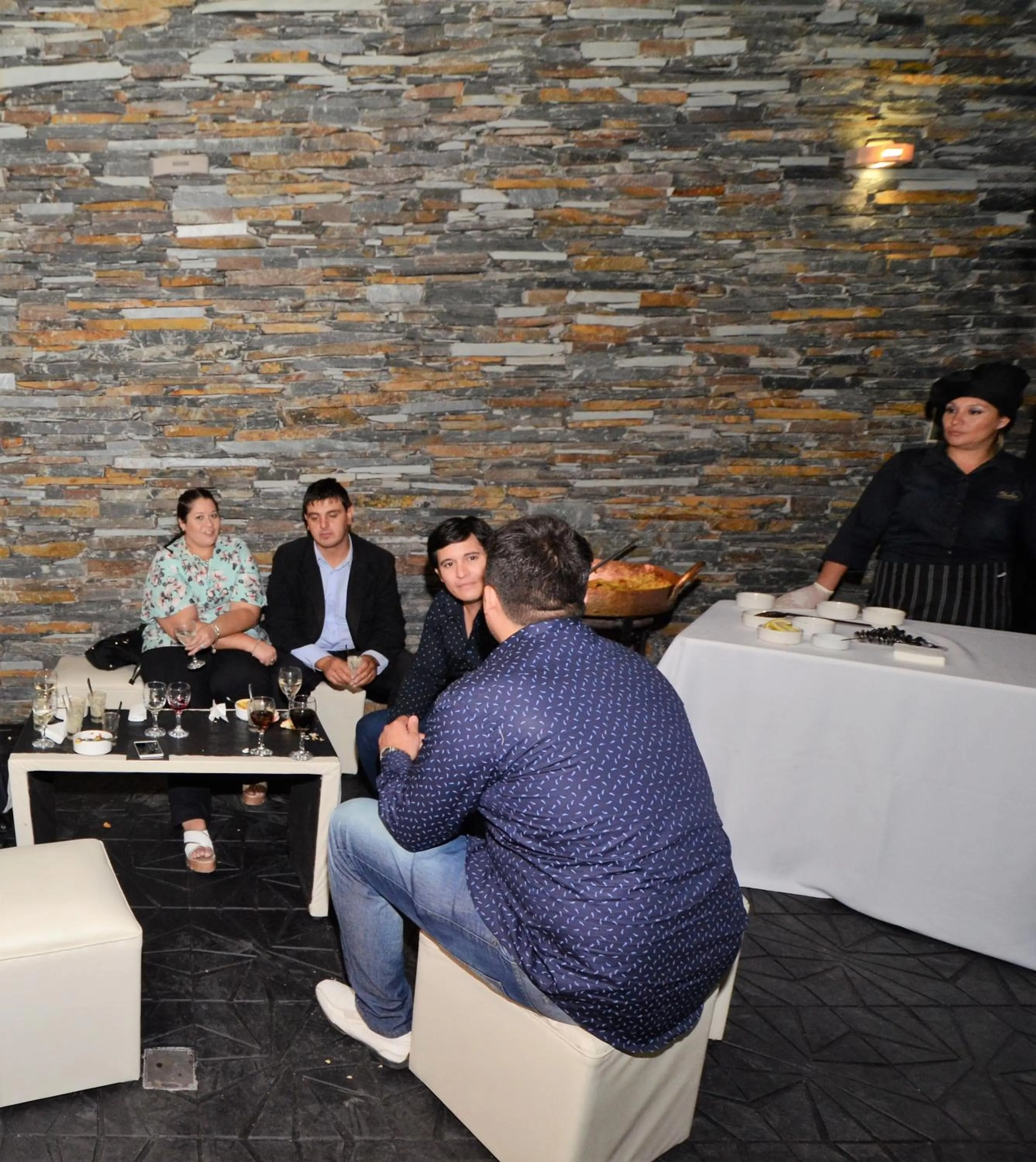 Entertainment in Kitek Hotel Boutique