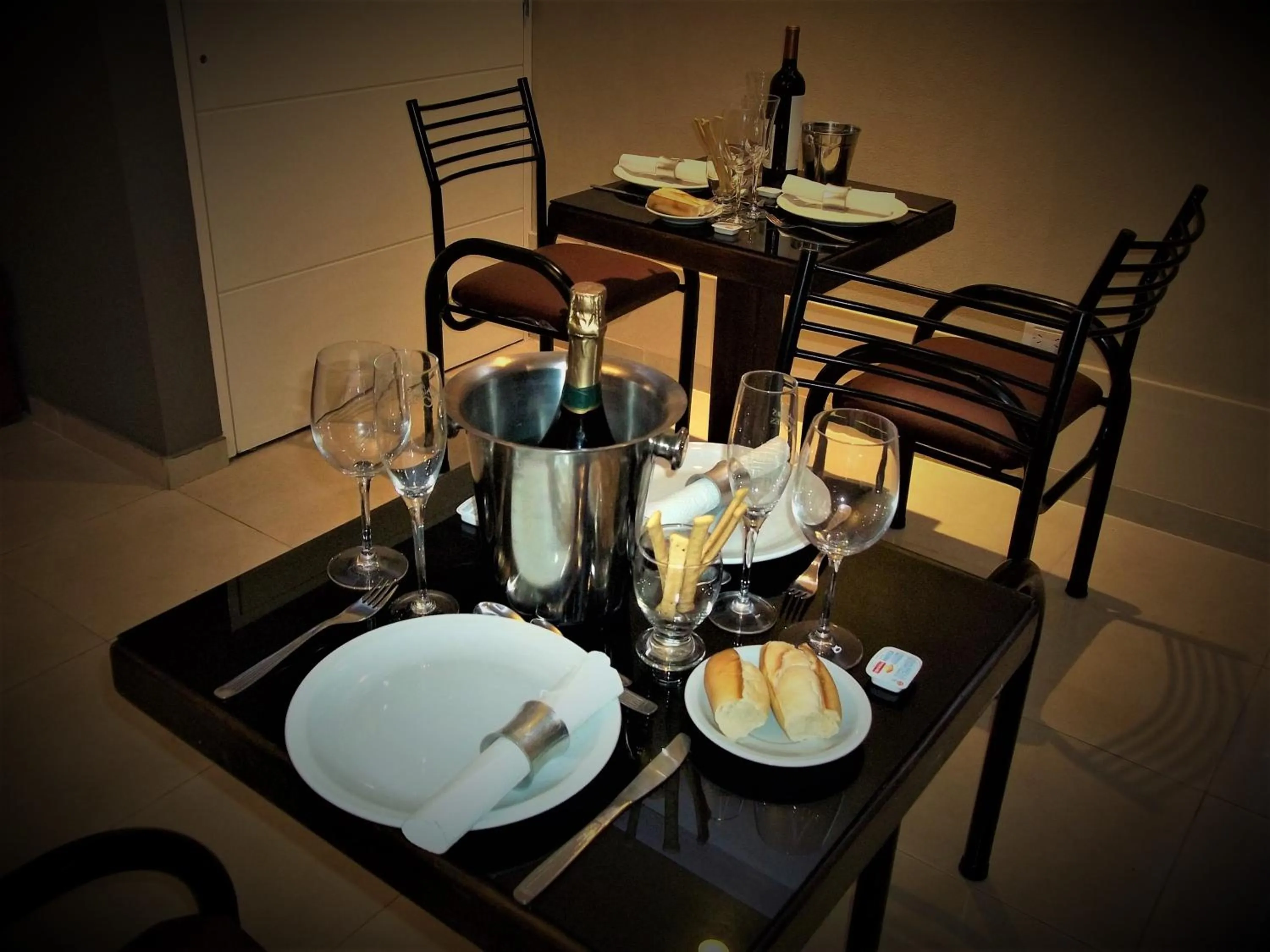 Restaurant/places to eat in Kitek Hotel Boutique