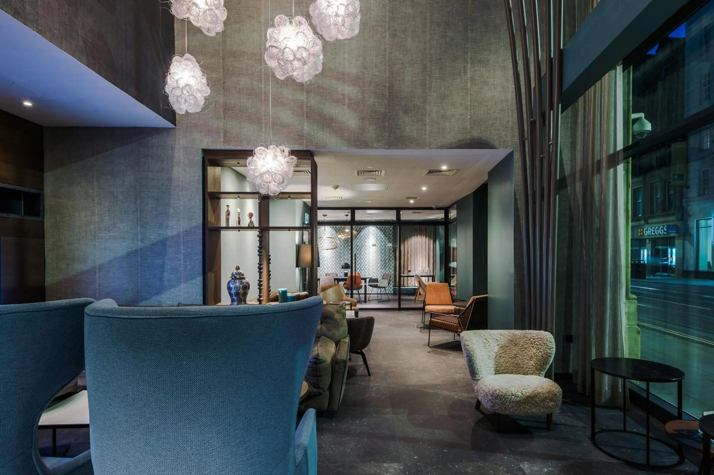 Lounge or bar in Motel One Manchester-Royal Exchange