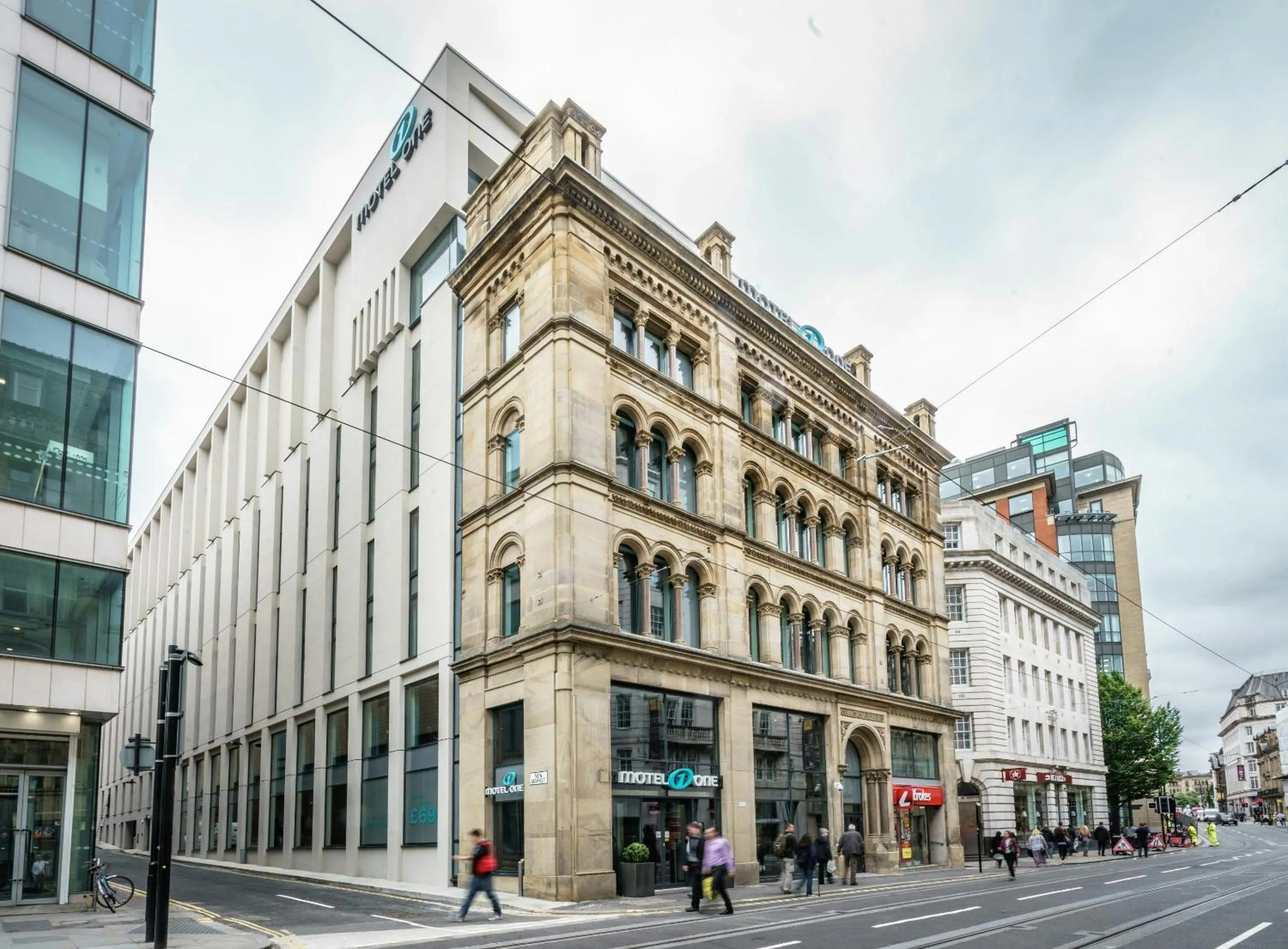 Facade/entrance in Motel One Manchester-Royal Exchange