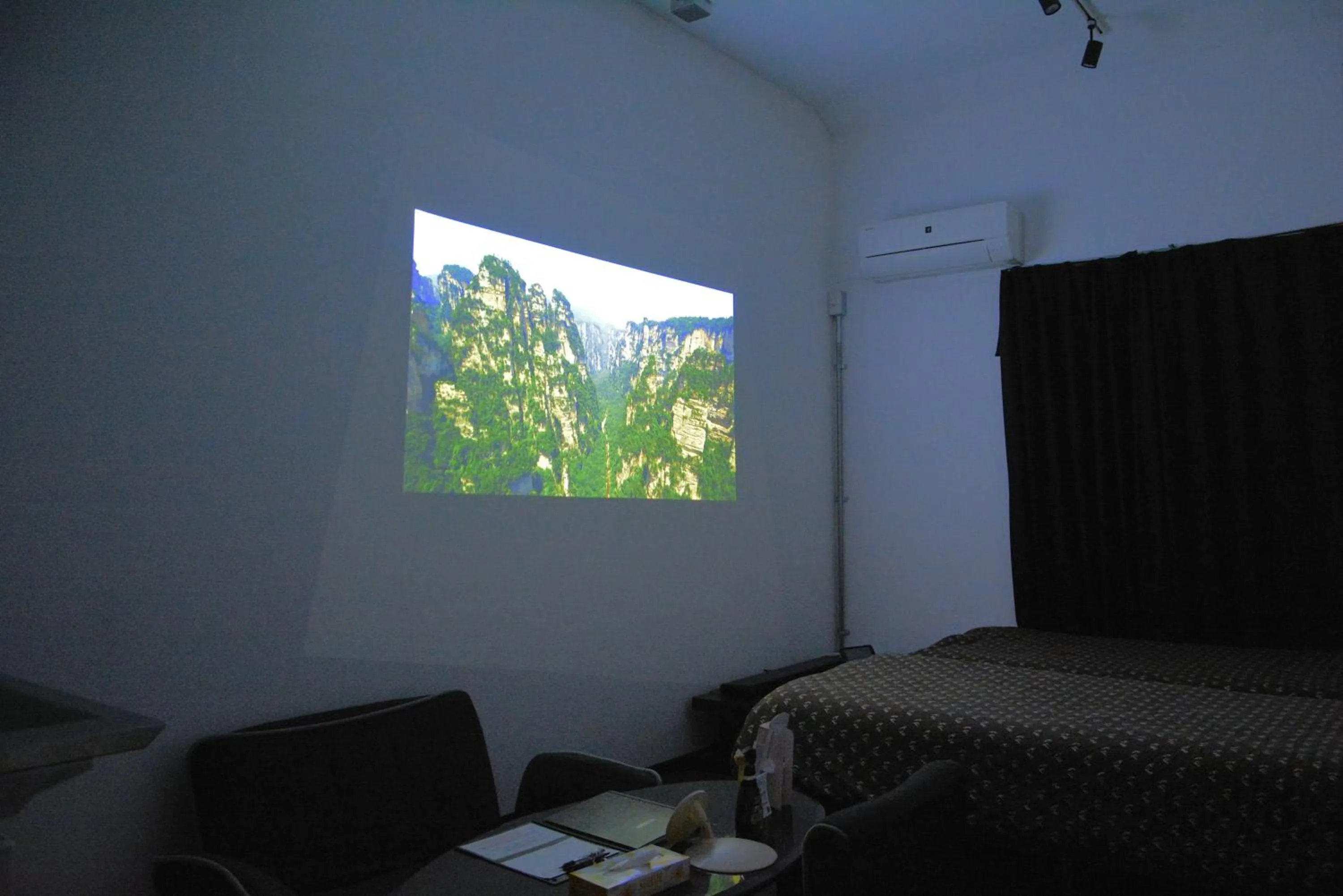 TV and multimedia, Bed in The Wonder At Stay-Bentencho-