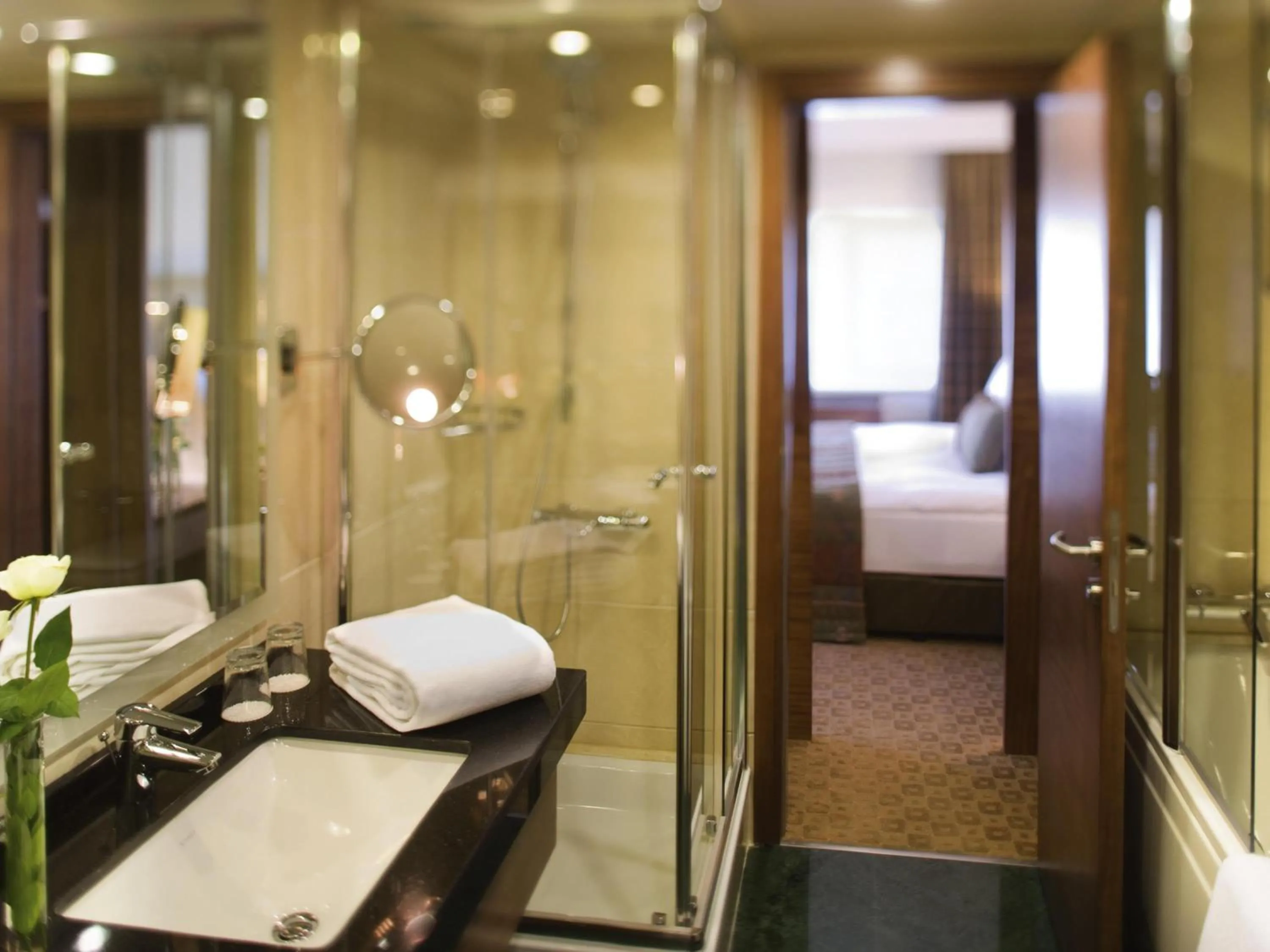 Bedroom in Mövenpick Hotel Izmir