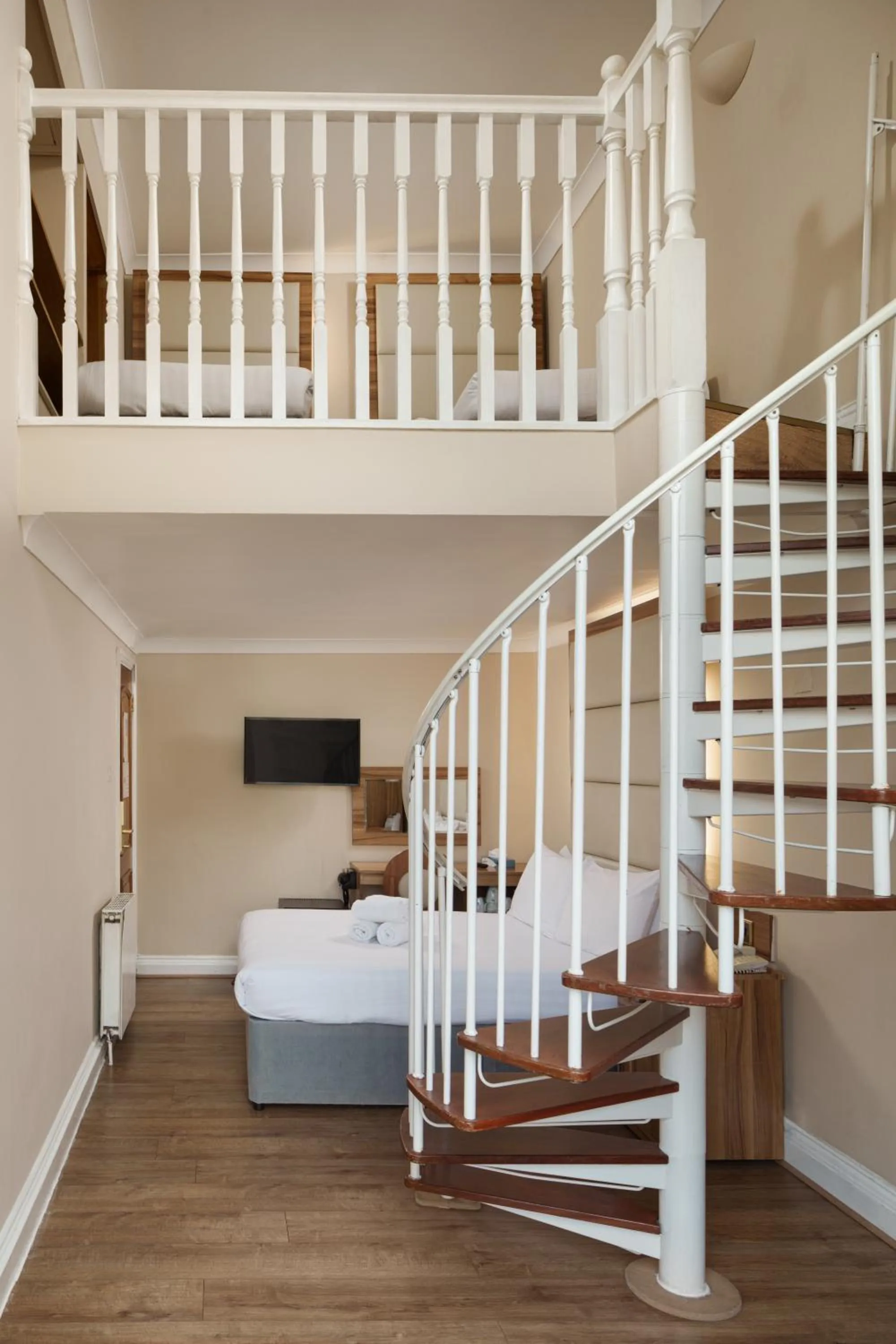 Bed in Royal Eagle Hotel