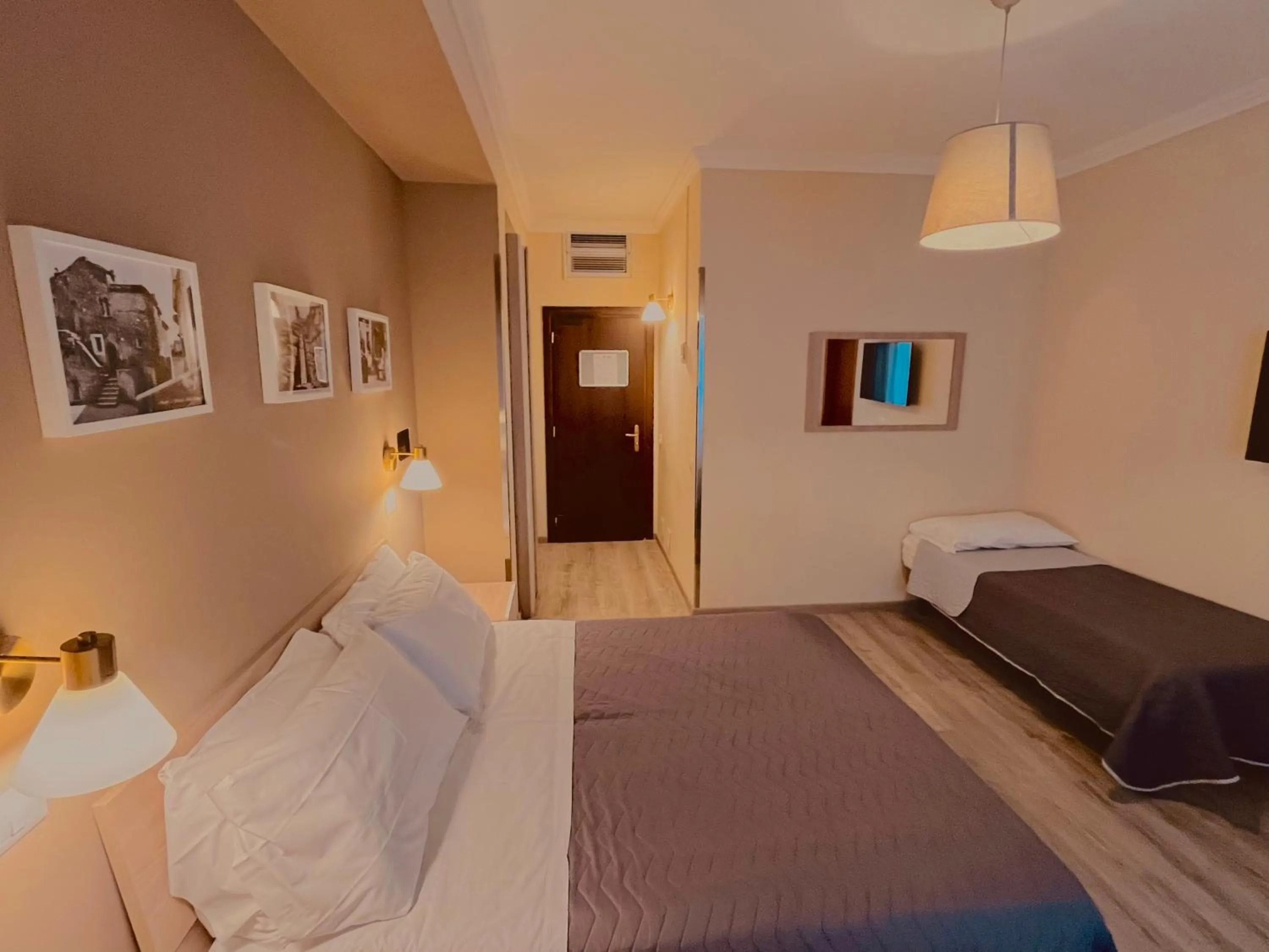 Photo of the whole room, Bed in Hotel Belsito Wellness & Spa