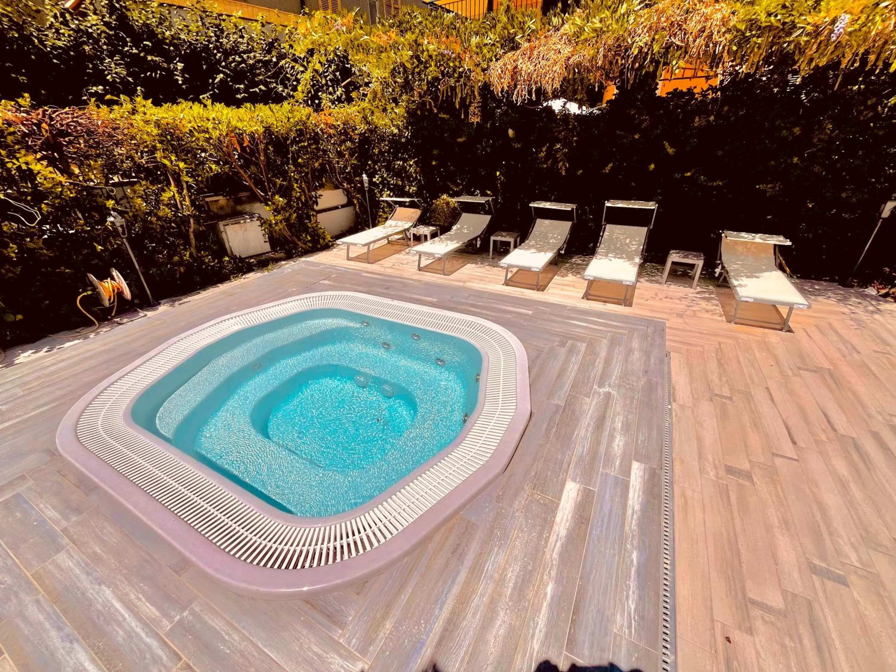 Hot Tub in Hotel Belsito Wellness & Spa