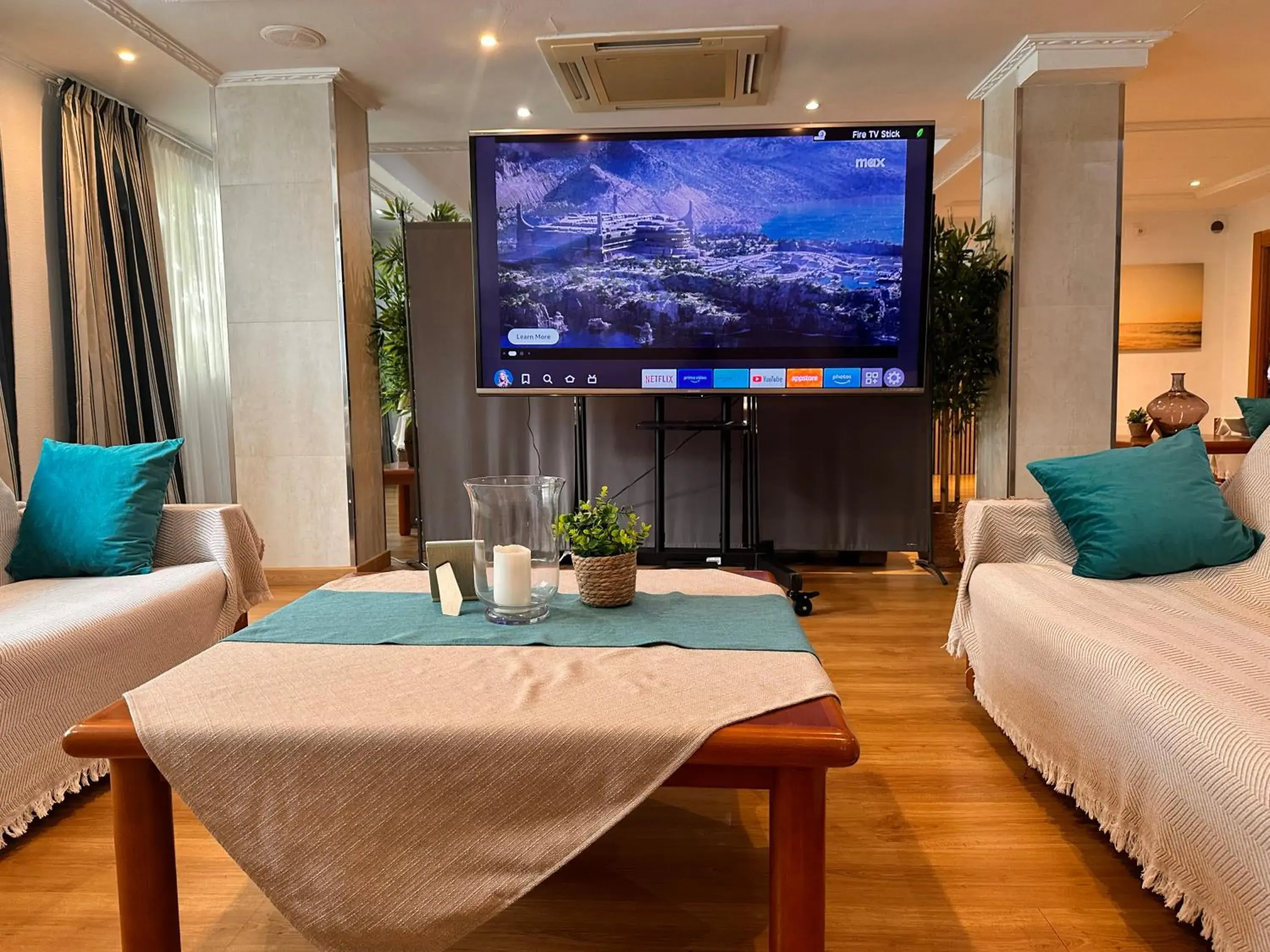 Lobby or reception, Bed in Hotel Selva Arenal Lobby or reception, Bed in Hotel Selva Arenal