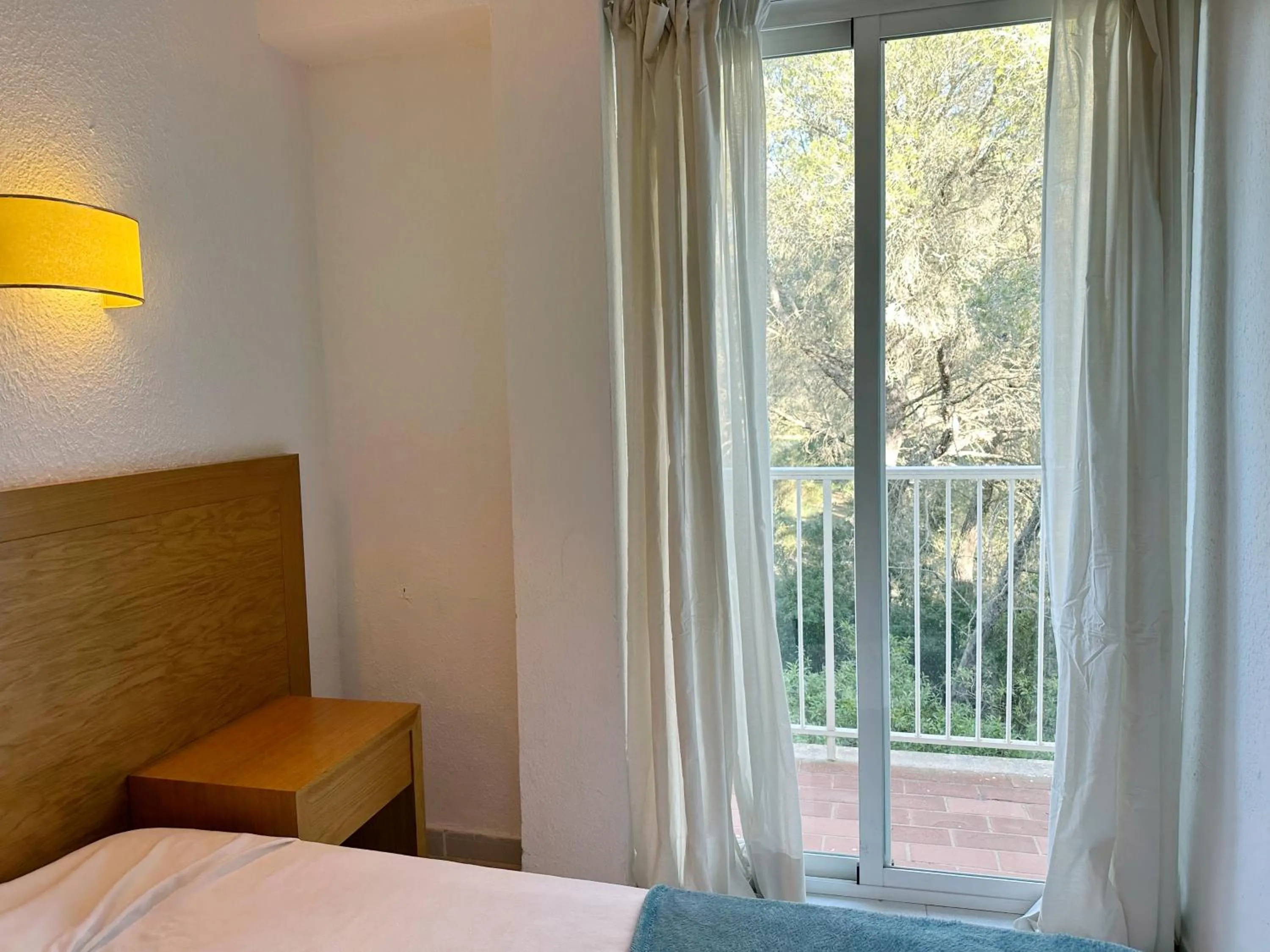 Garden view, Bed in Hotel Selva Arenal