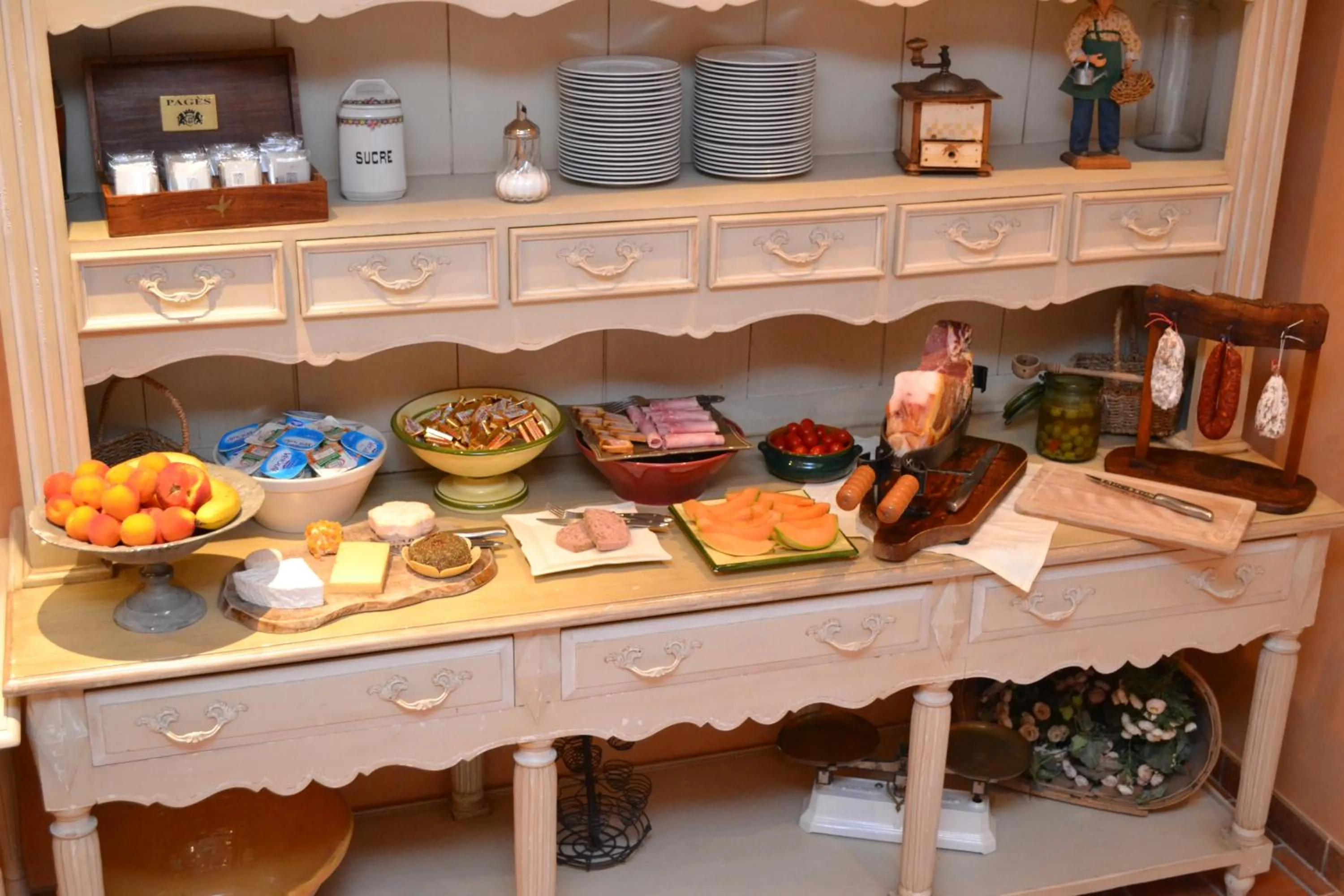 Buffet breakfast in Hotel du Poète