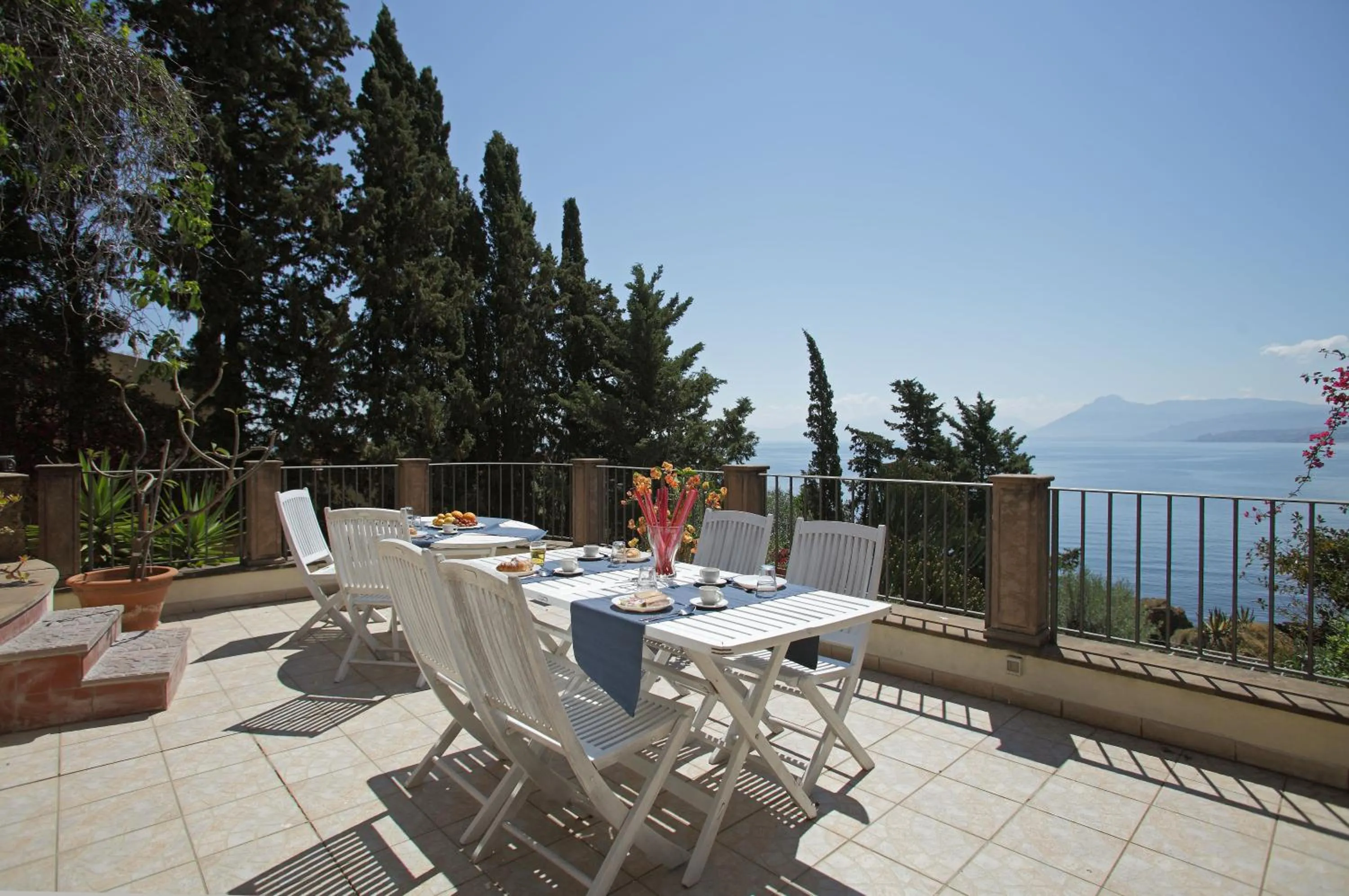 Property building in Residenza Terrazze sul Mare