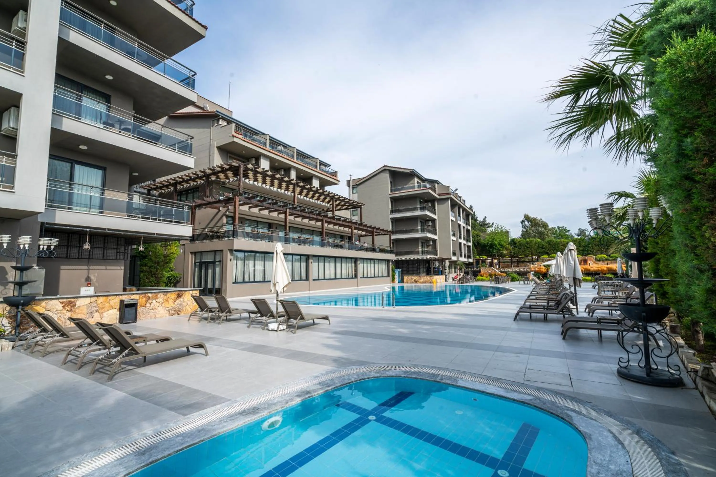 Pool view in Hierapark Thermal & SPA Hotel