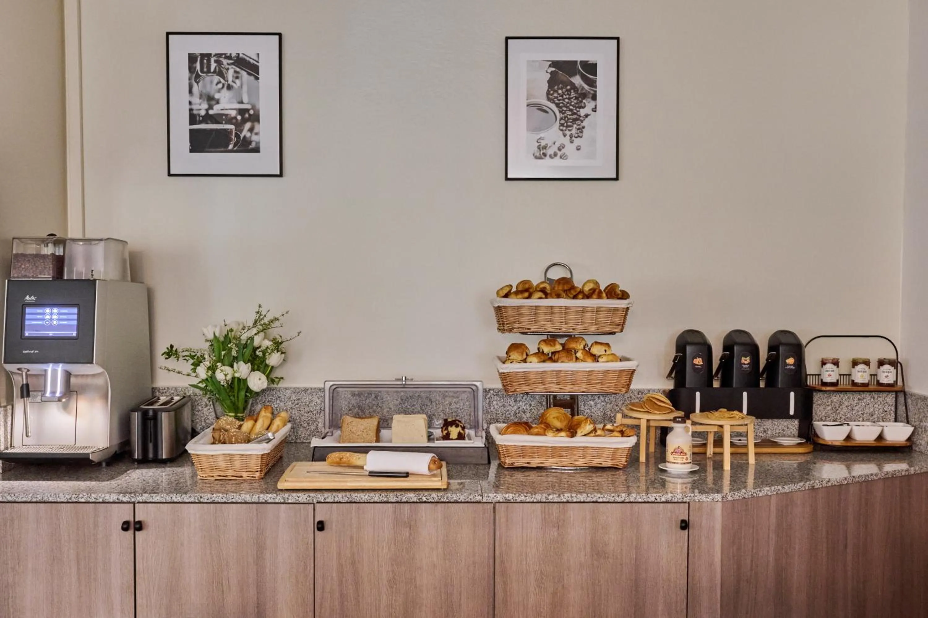 Breakfast in Fraser Suites Paris La Défense