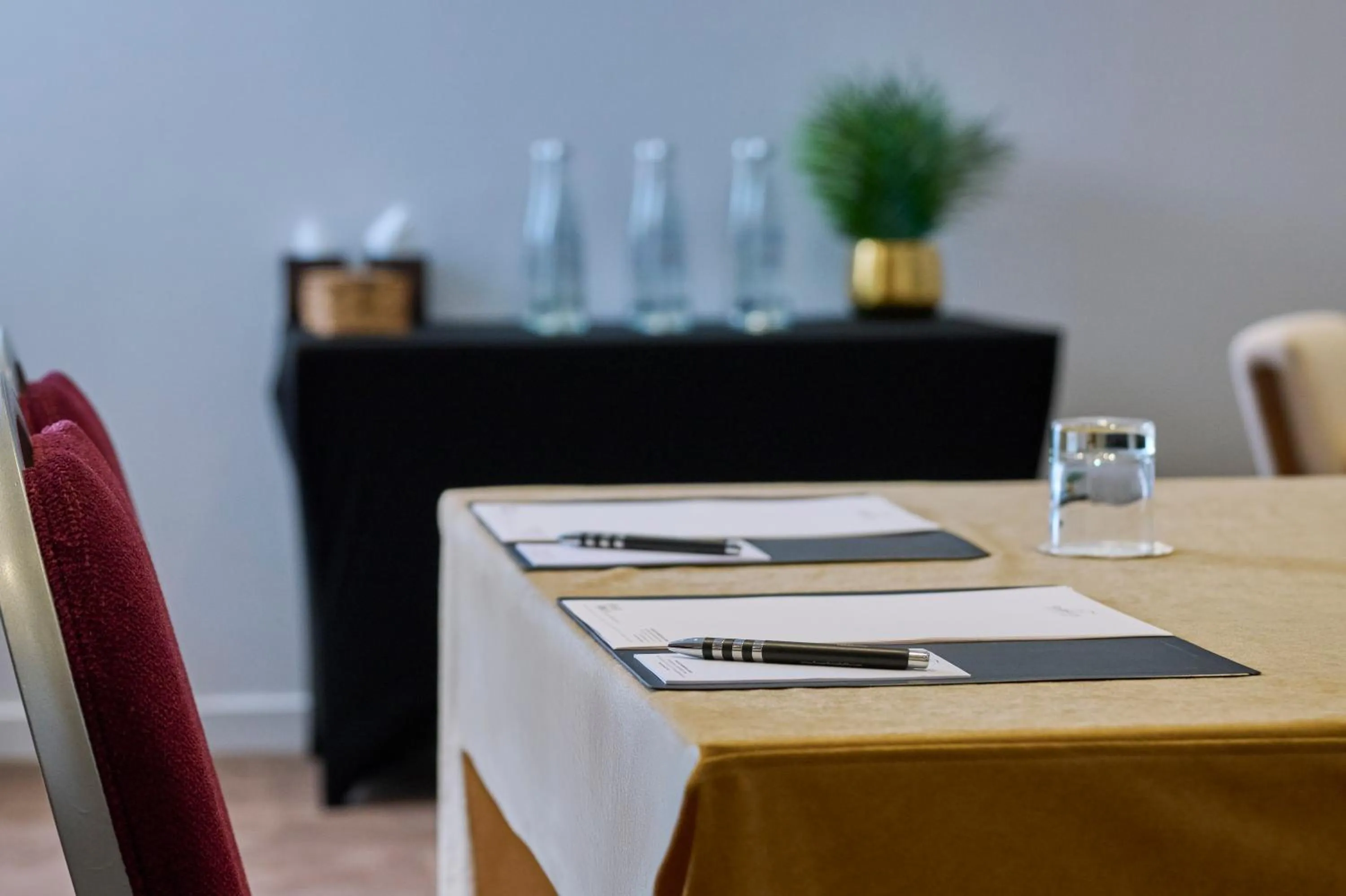 Meeting/conference room in Fraser Suites Paris La Défense