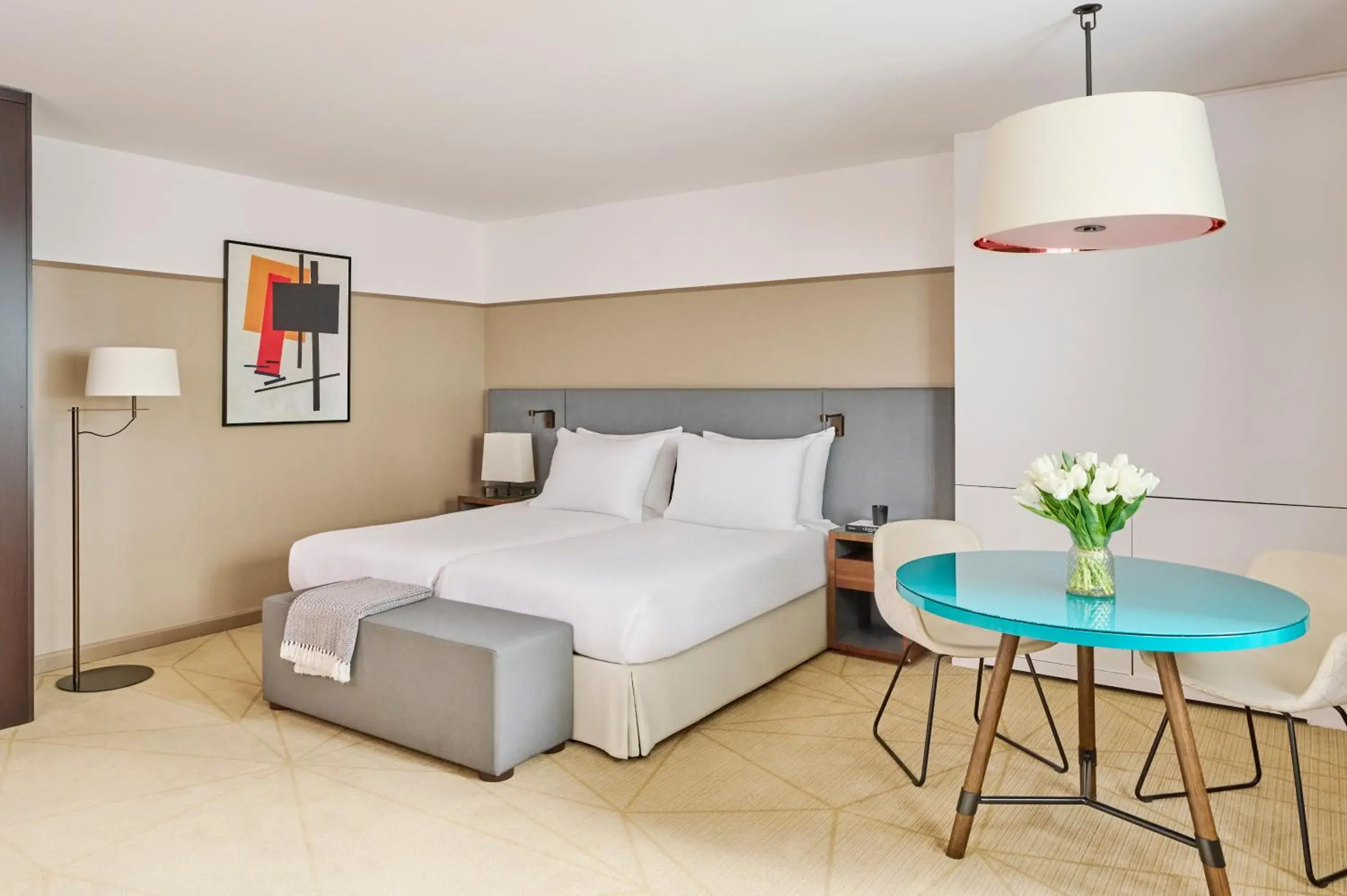 Studio Deluxe - 30m2 (2 adults) in Fraser Suites Paris La Défense Studio Deluxe - 30m2 (2 adults) in Fraser Suites Paris La Défense