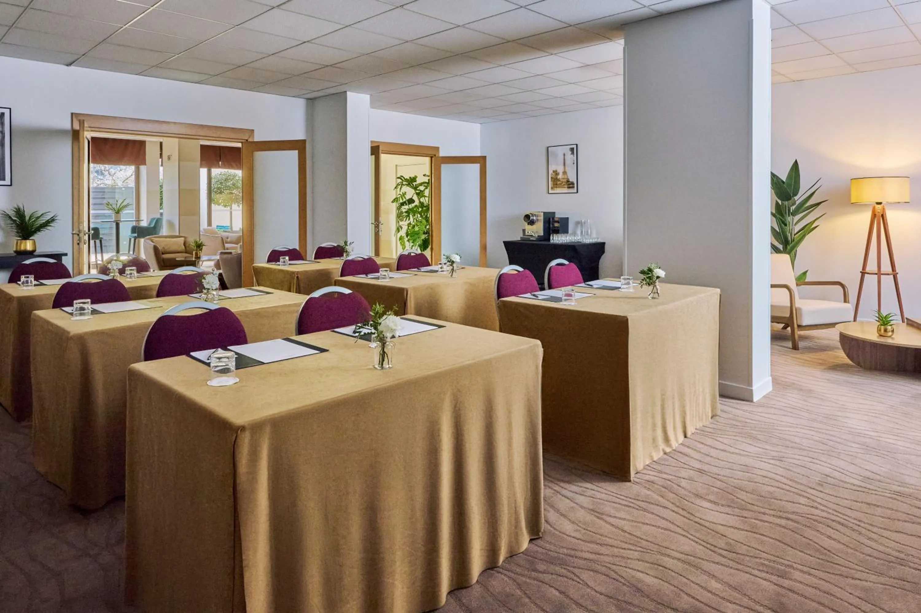 Meeting/conference room in Fraser Suites Paris La Défense