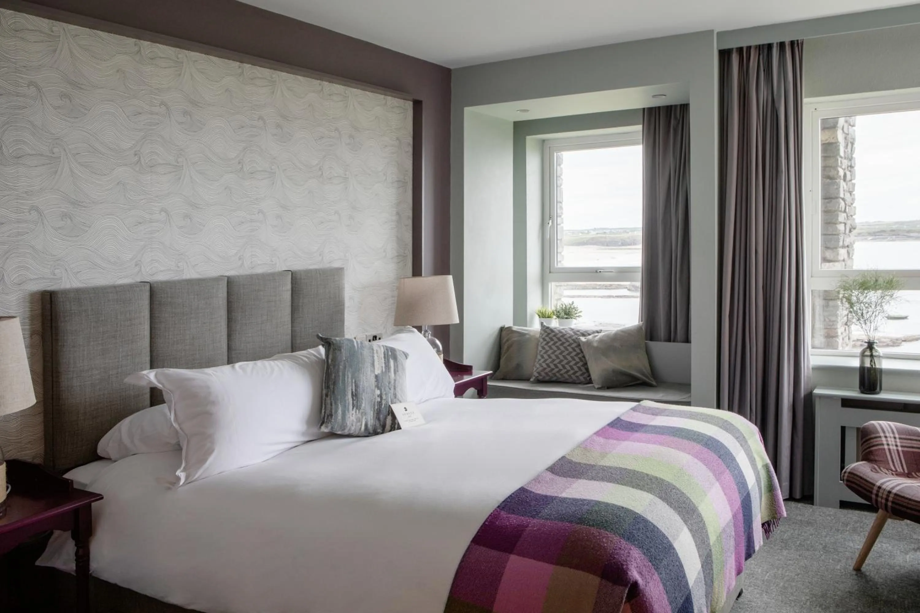 Bedroom, Bed in Armada Hotel