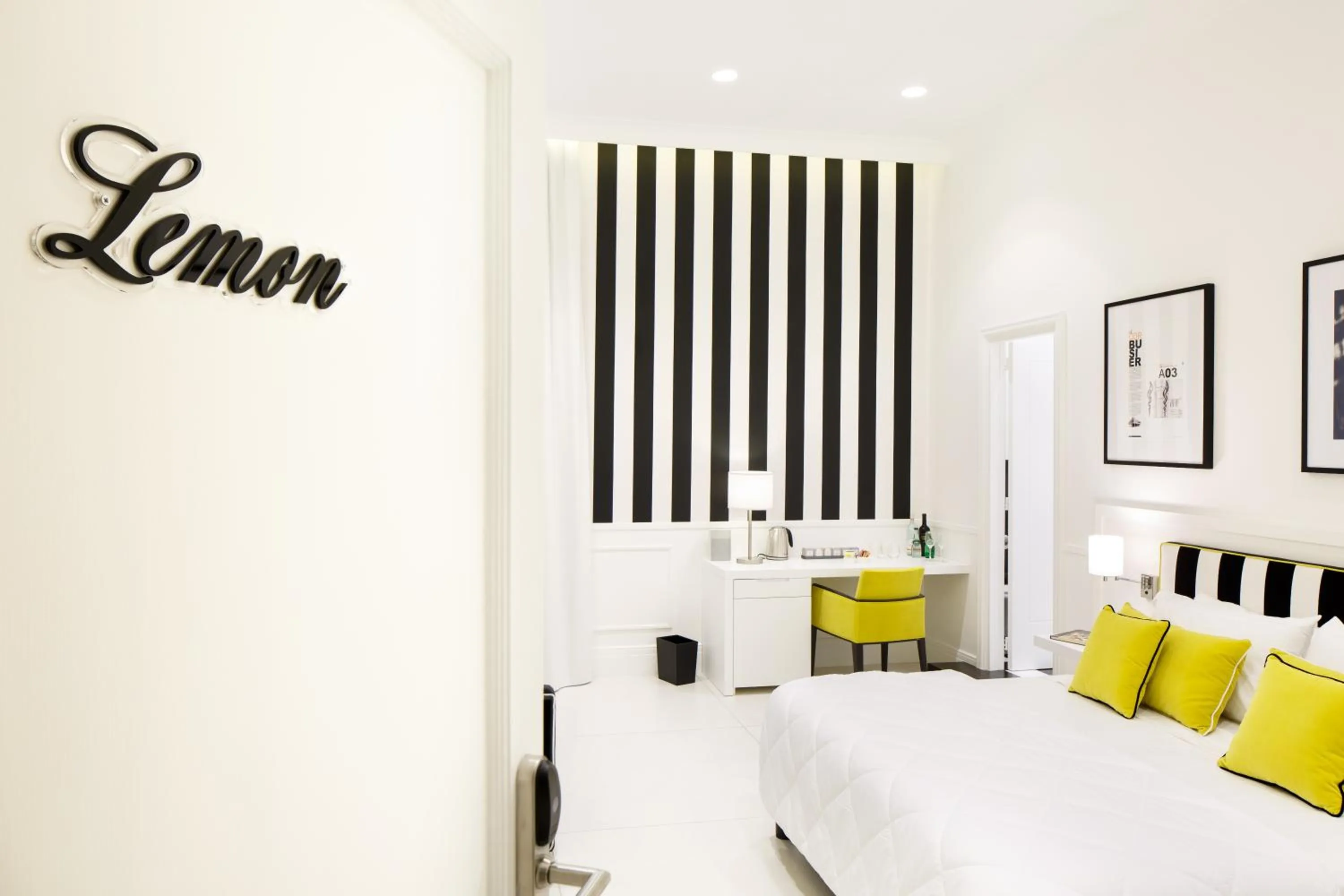 Photo of the whole room, Bed in NAP Luxury Guest House Bovio