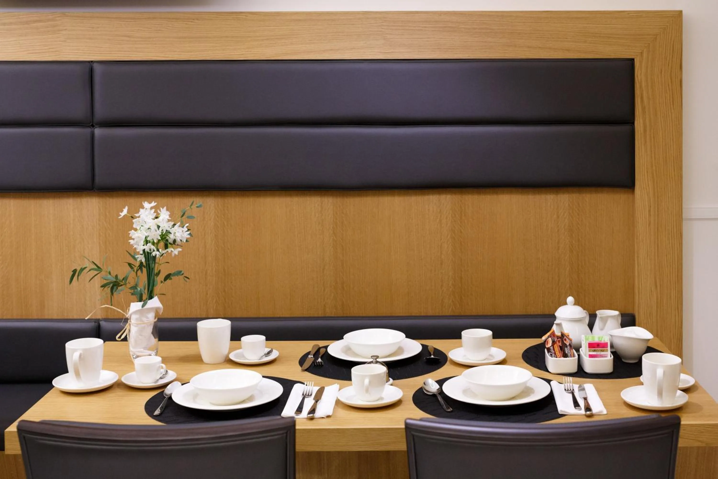 Lounge or bar in NAP Luxury Guest House Bovio