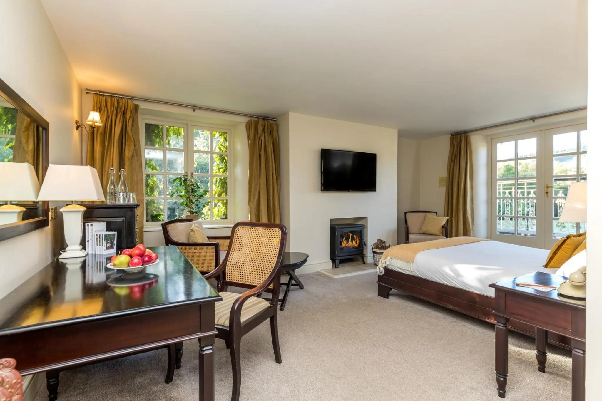 Bedroom, Bed in BrookLodge & Macreddin Village