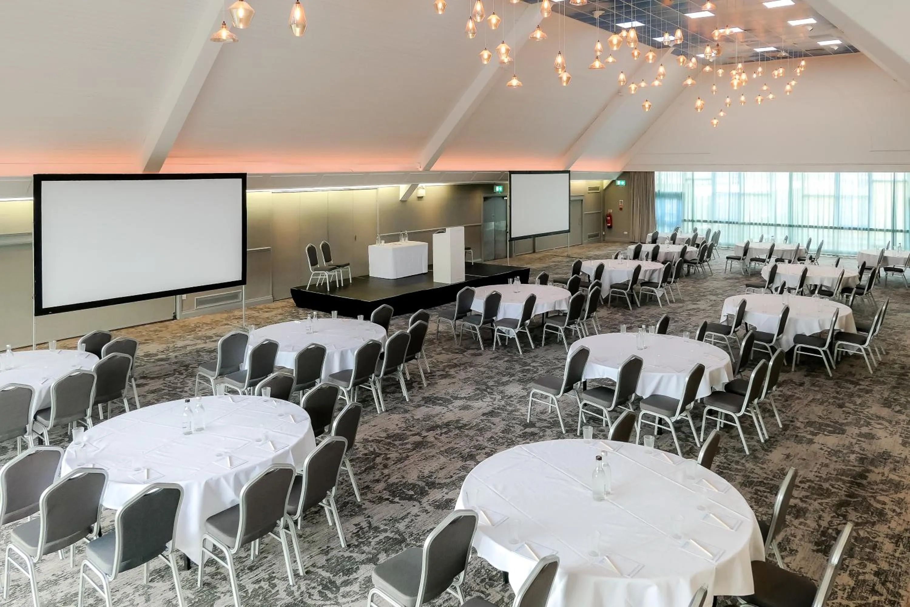 Meeting/conference room in Cedar Court Hotel Huddersfield