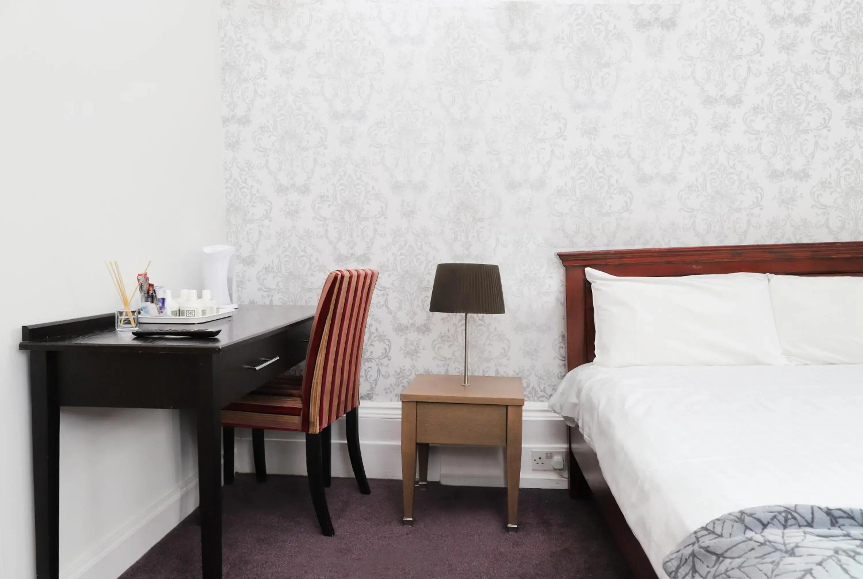 Coffee/tea facilities, Bed in Park View House Coffee/tea facilities, Bed in Park View House