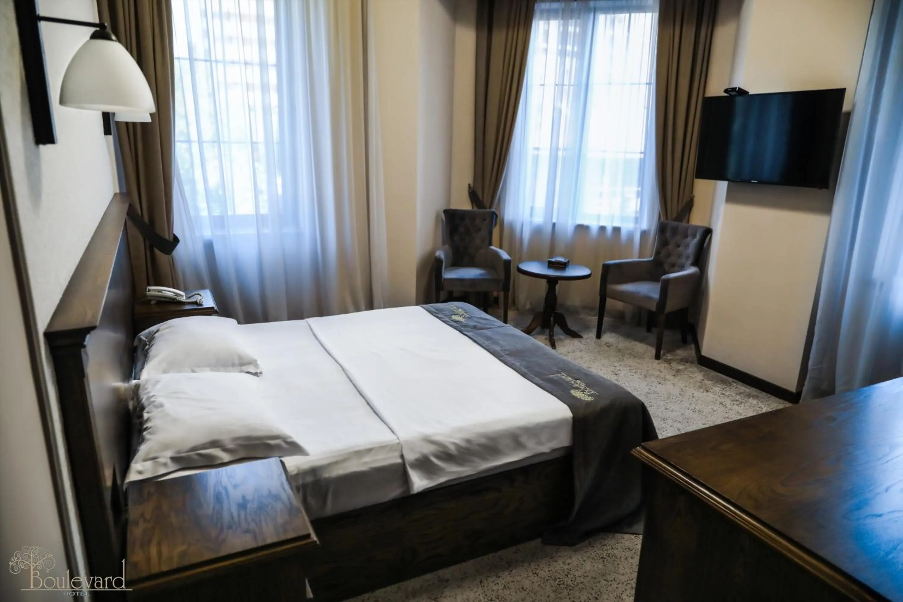 Bed in Boulevard Hotel