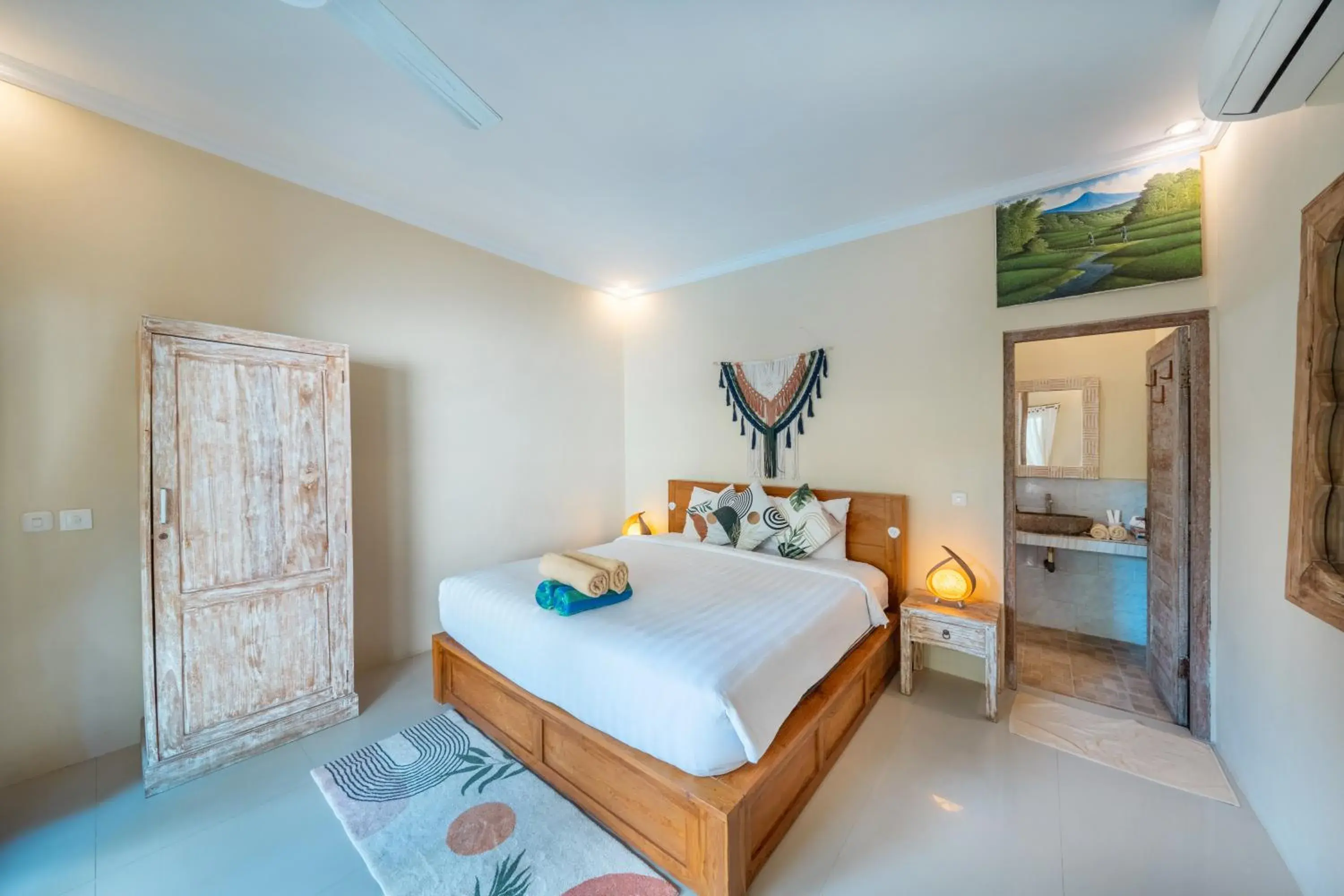 Double Room with Private Bathroom in Kakiang Guesthouse Double Room with Private Bathroom in Kakiang Guesthouse