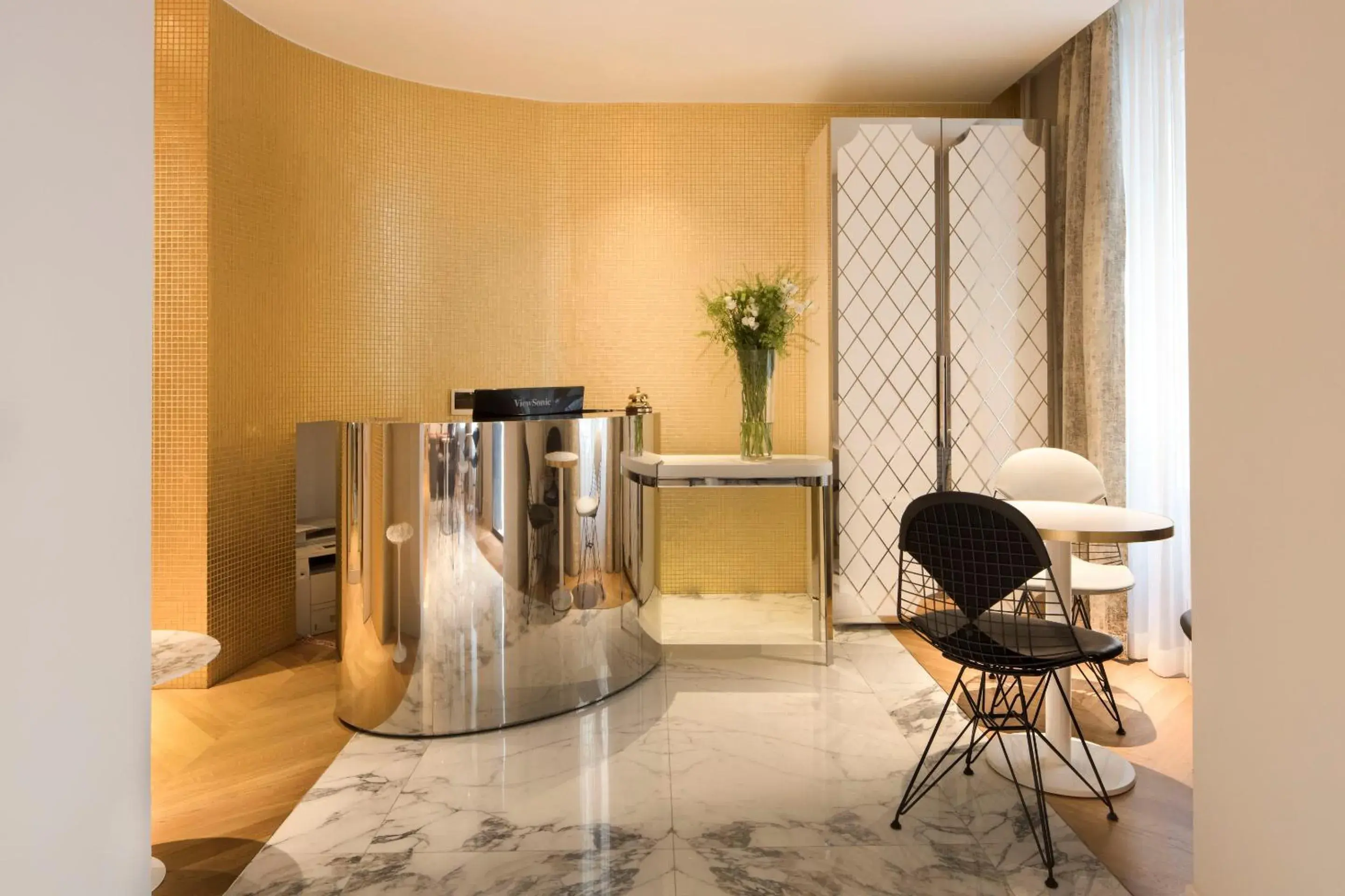 Lobby or reception in Nouvel Hôtel Eiffel Lobby or reception in Nouvel Hôtel Eiffel
