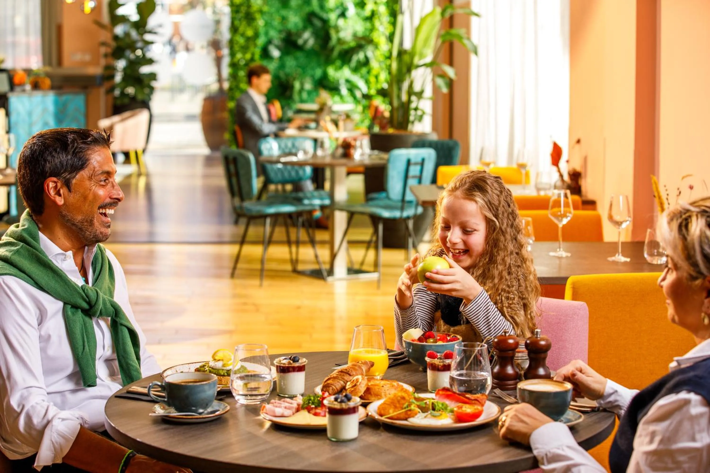 Food in Novotel London Greenwich