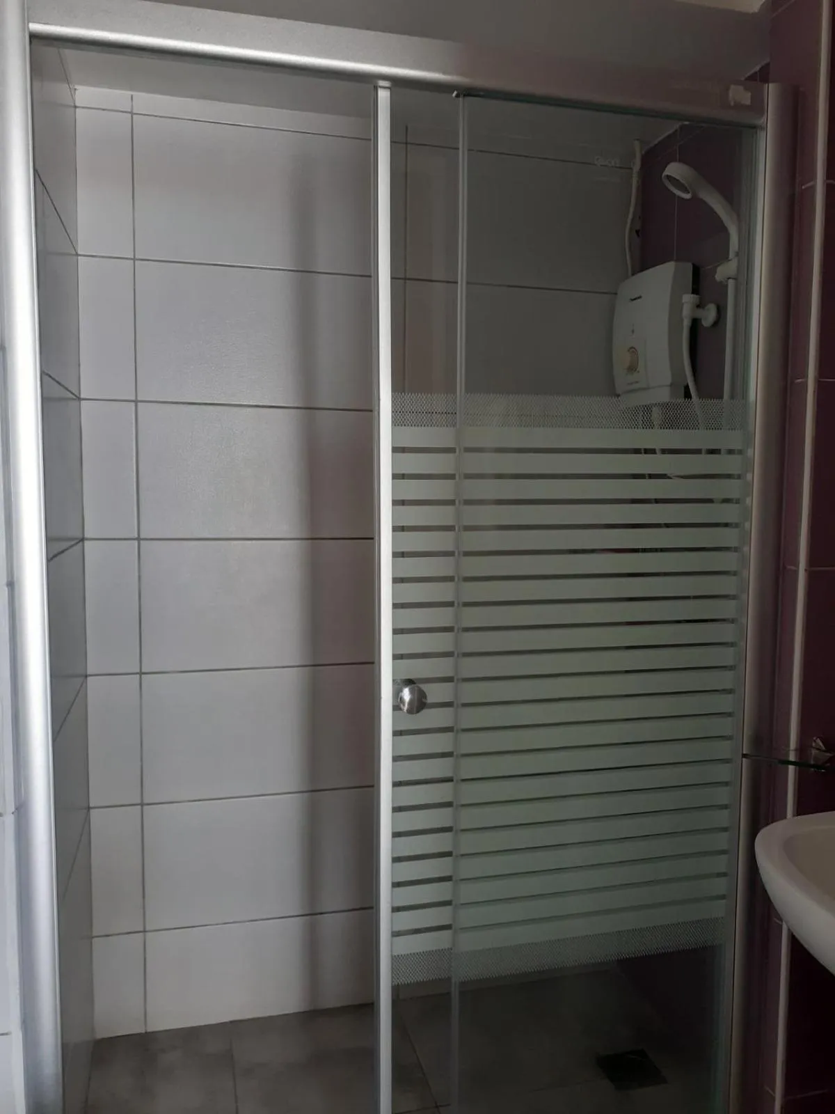 Bathroom in Bluewaves Beach House