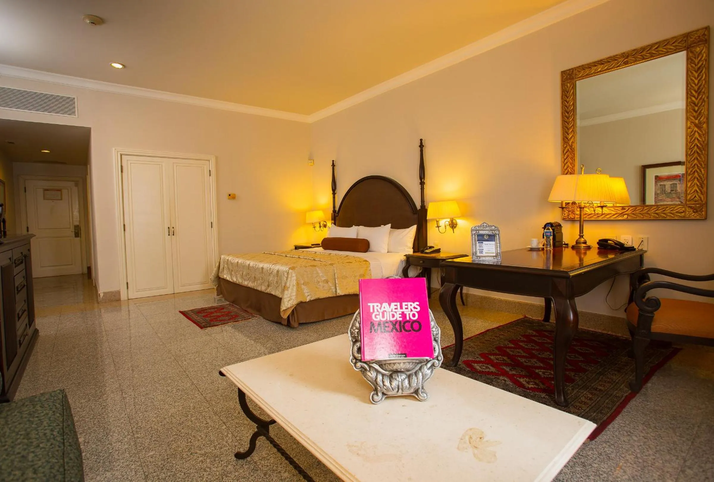 Photo of the whole room in Quinta Edén Villahermosa