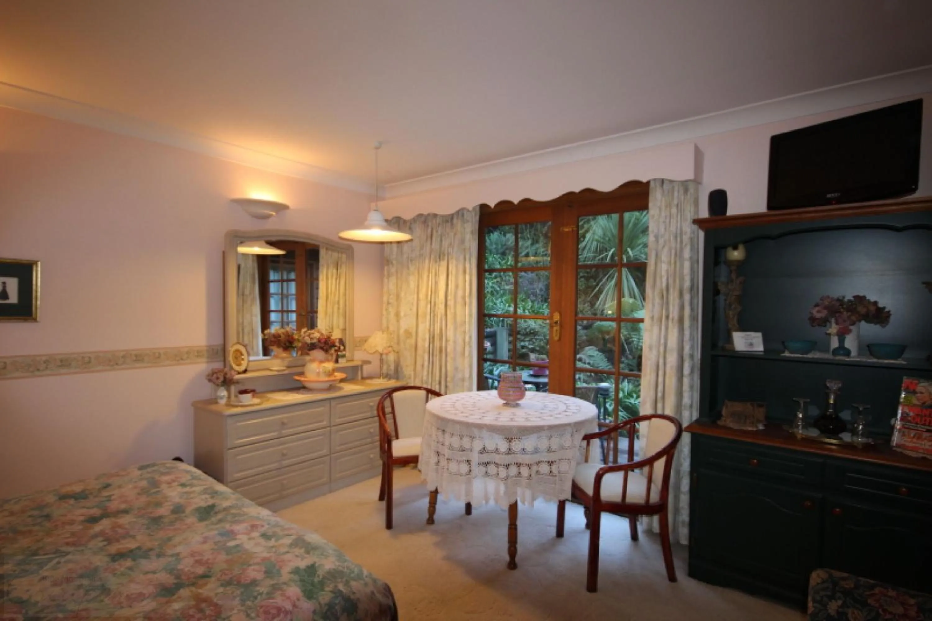 Kalimna Garden Room