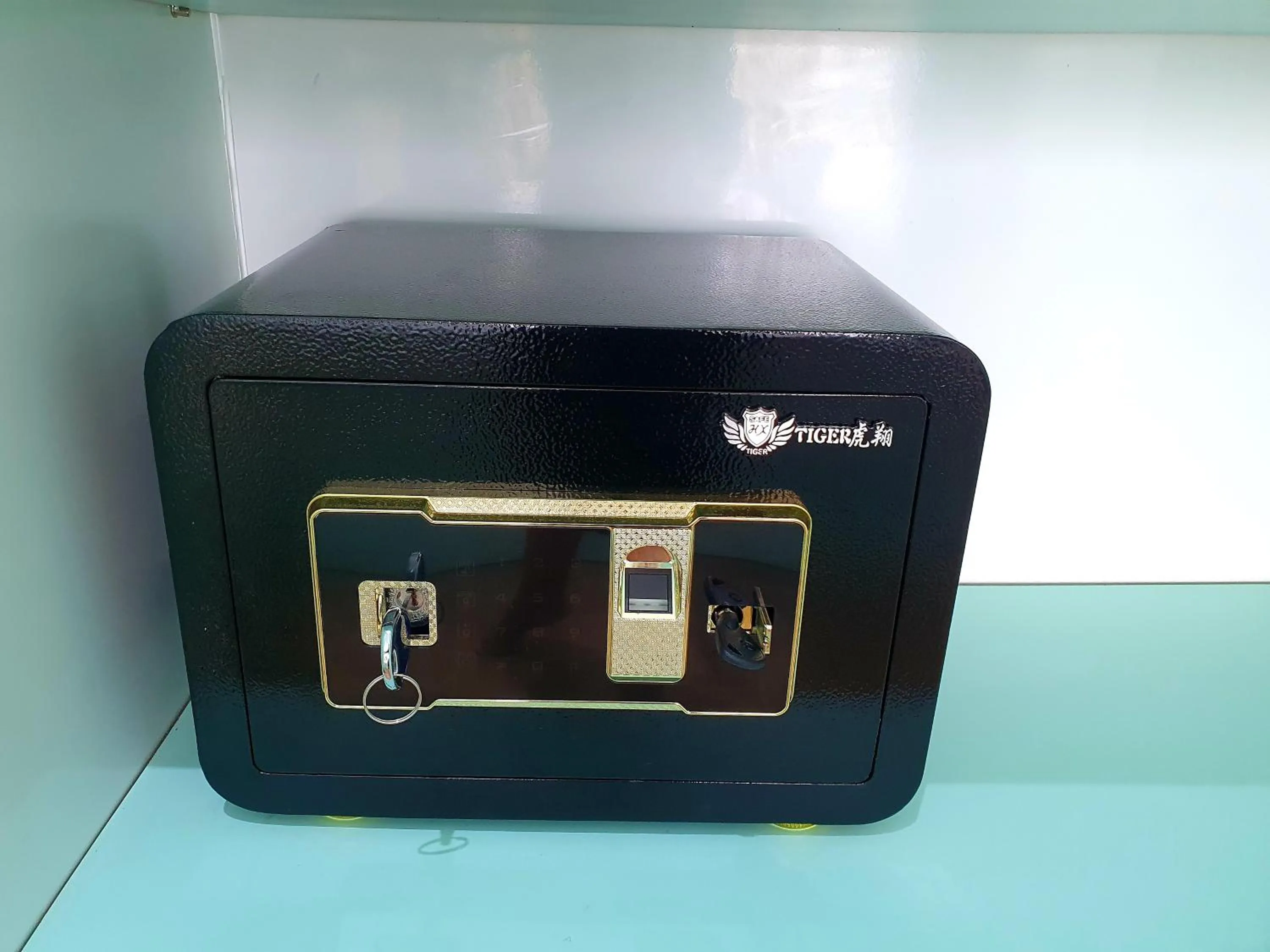 safe in Shanghai Resort