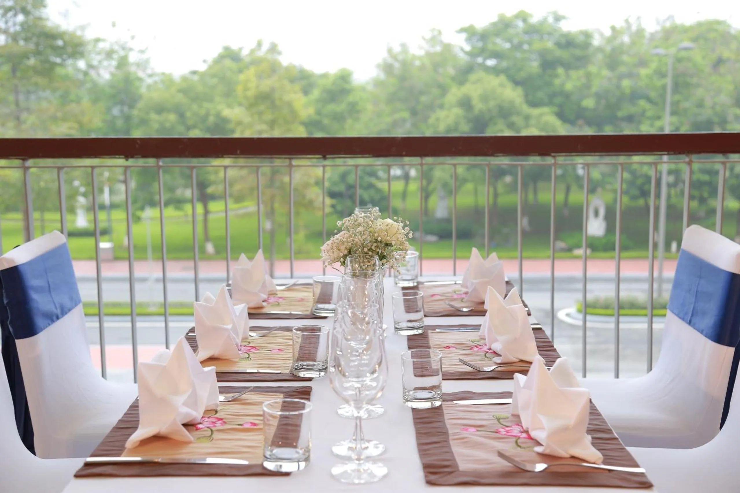 Restaurant/places to eat in NCC Garden Villas - NCC Hotel