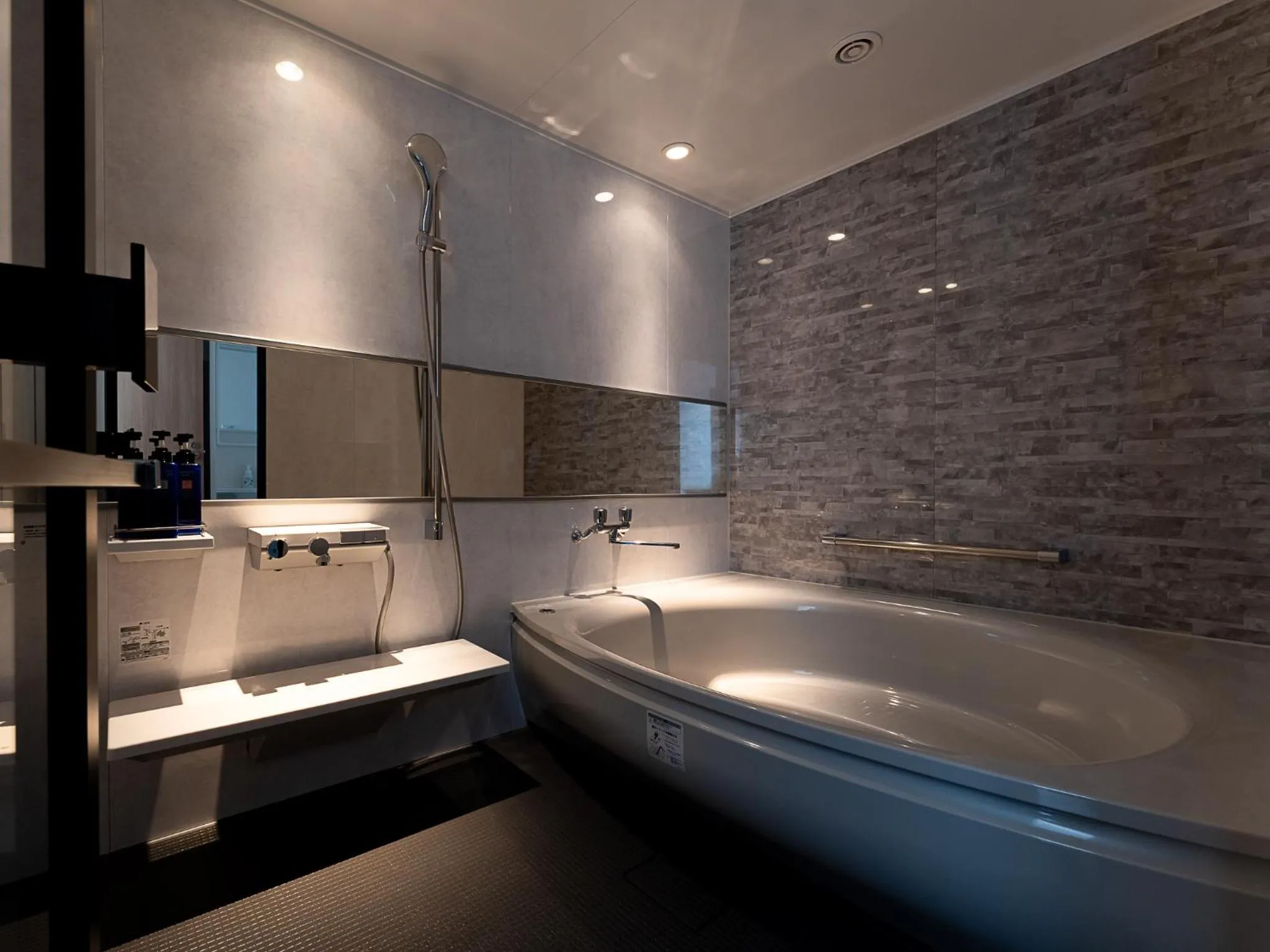 Bathroom in Kaname Inn Tatemachi