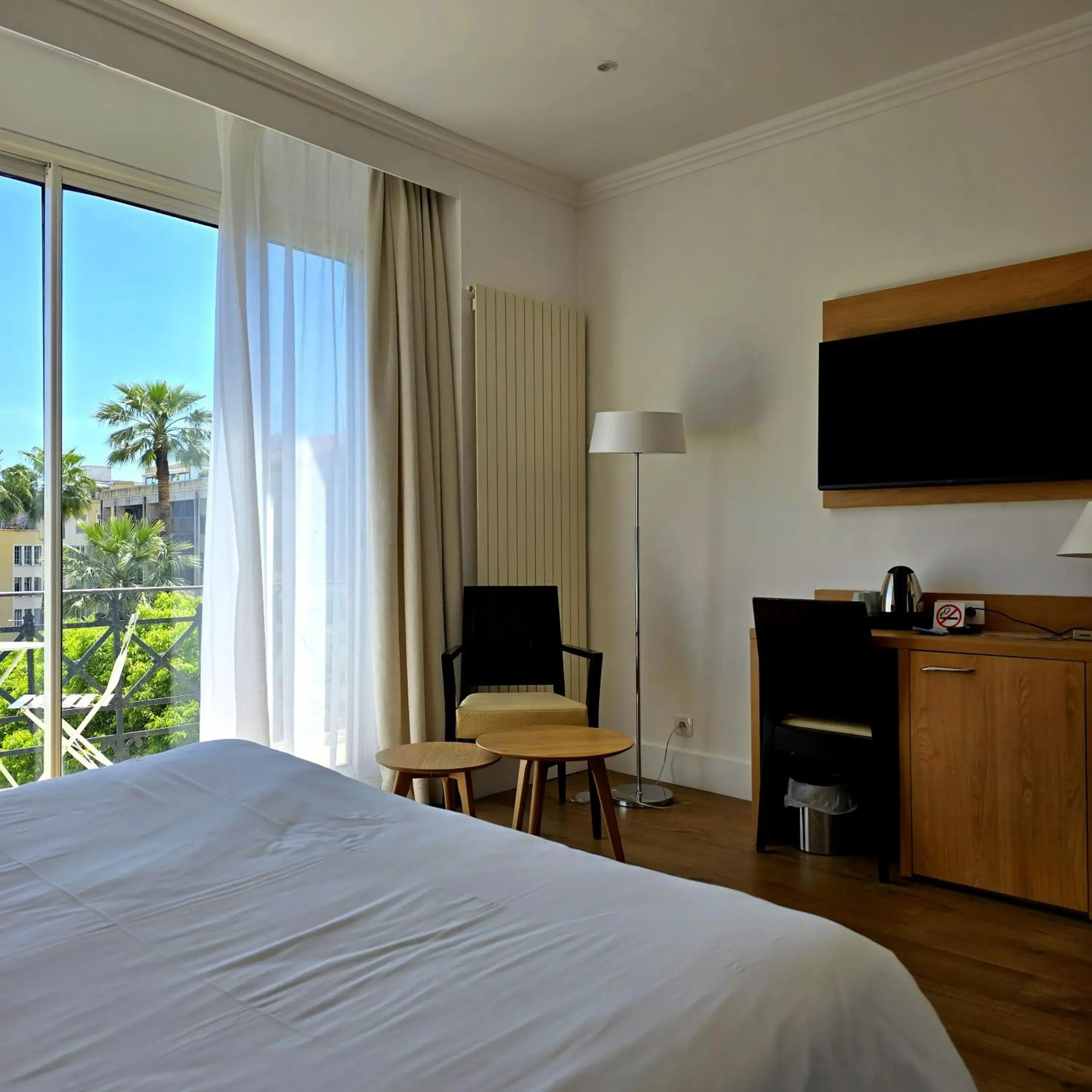 Bedroom, Bed in Hotel Carlton Nice, Partially Renovated Bedroom, Bed in Hotel Carlton Nice, Partially Renovated