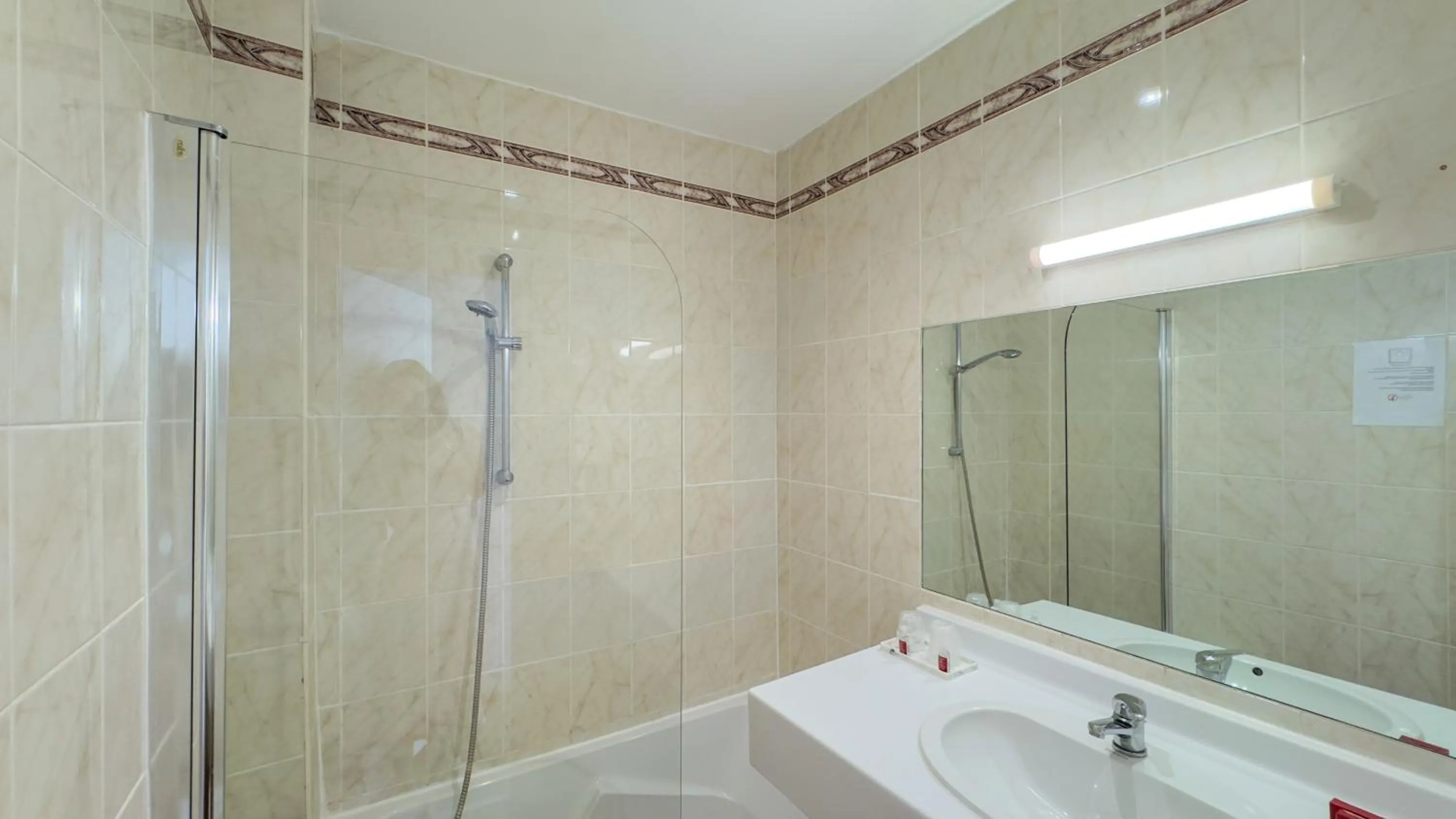 Hotel Carlton Nice, Partially Renovated