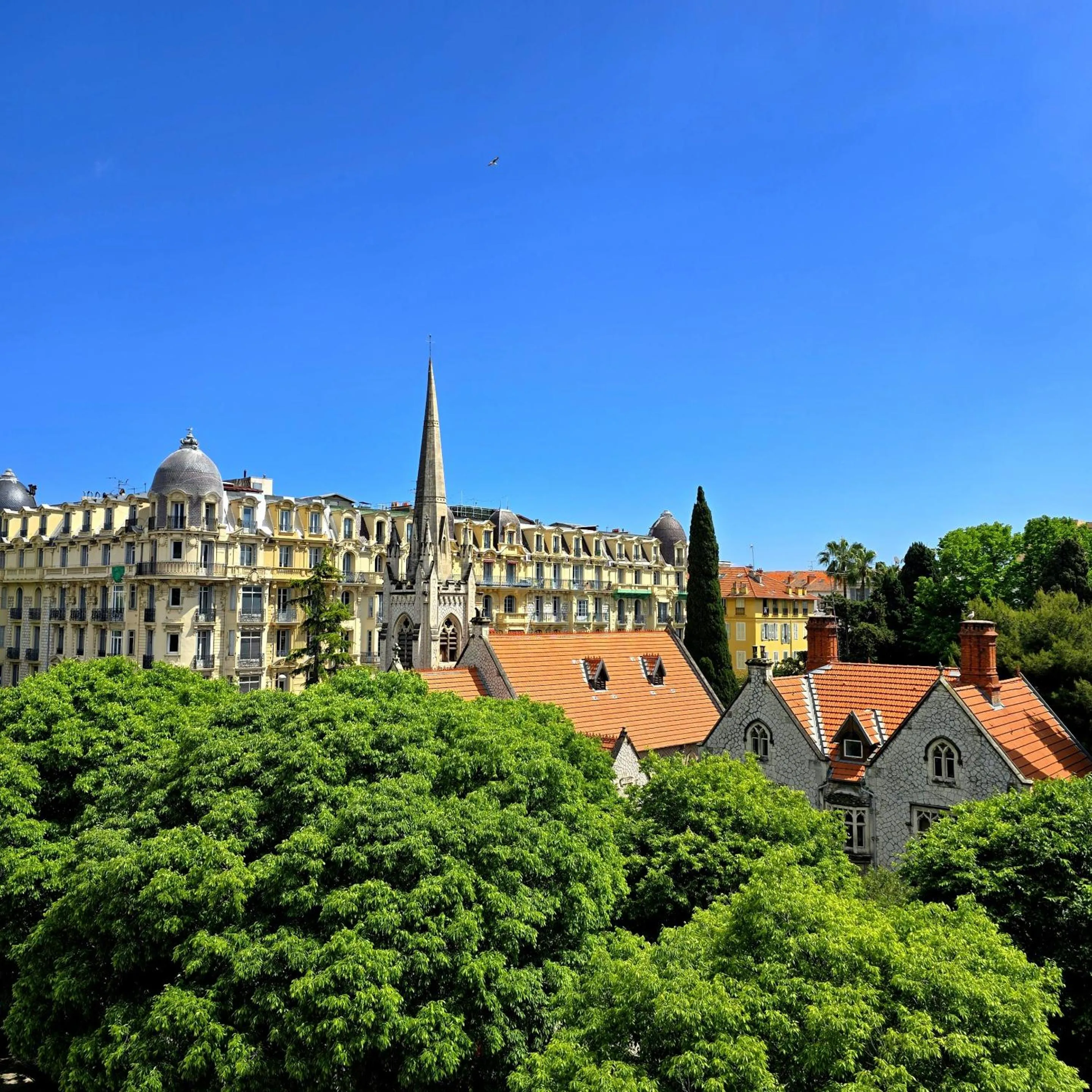 Property building in Hotel Carlton Nice, Partially Renovated