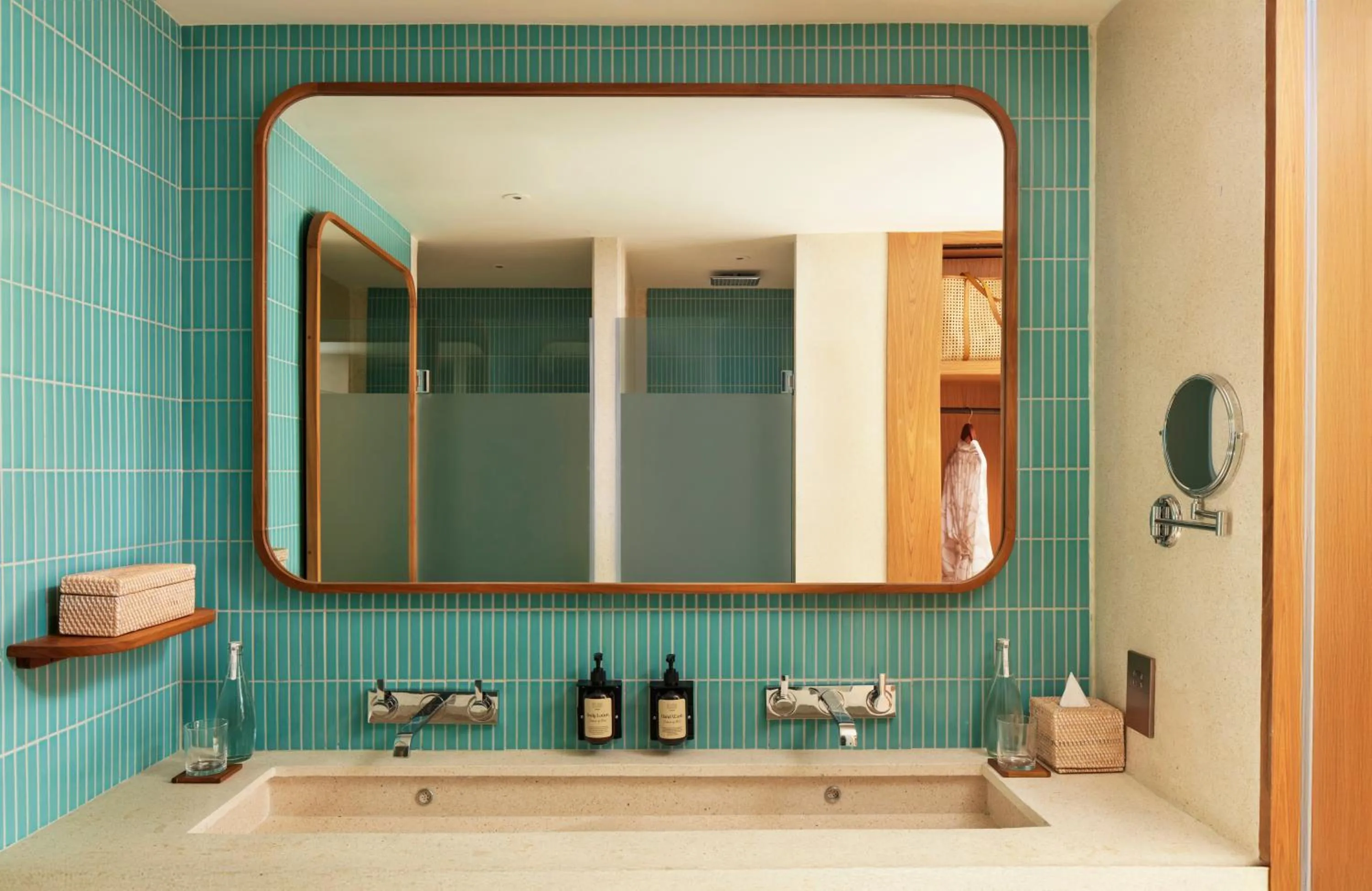 Bathroom in Kleo Seminyak, part of JdV by Hyatt