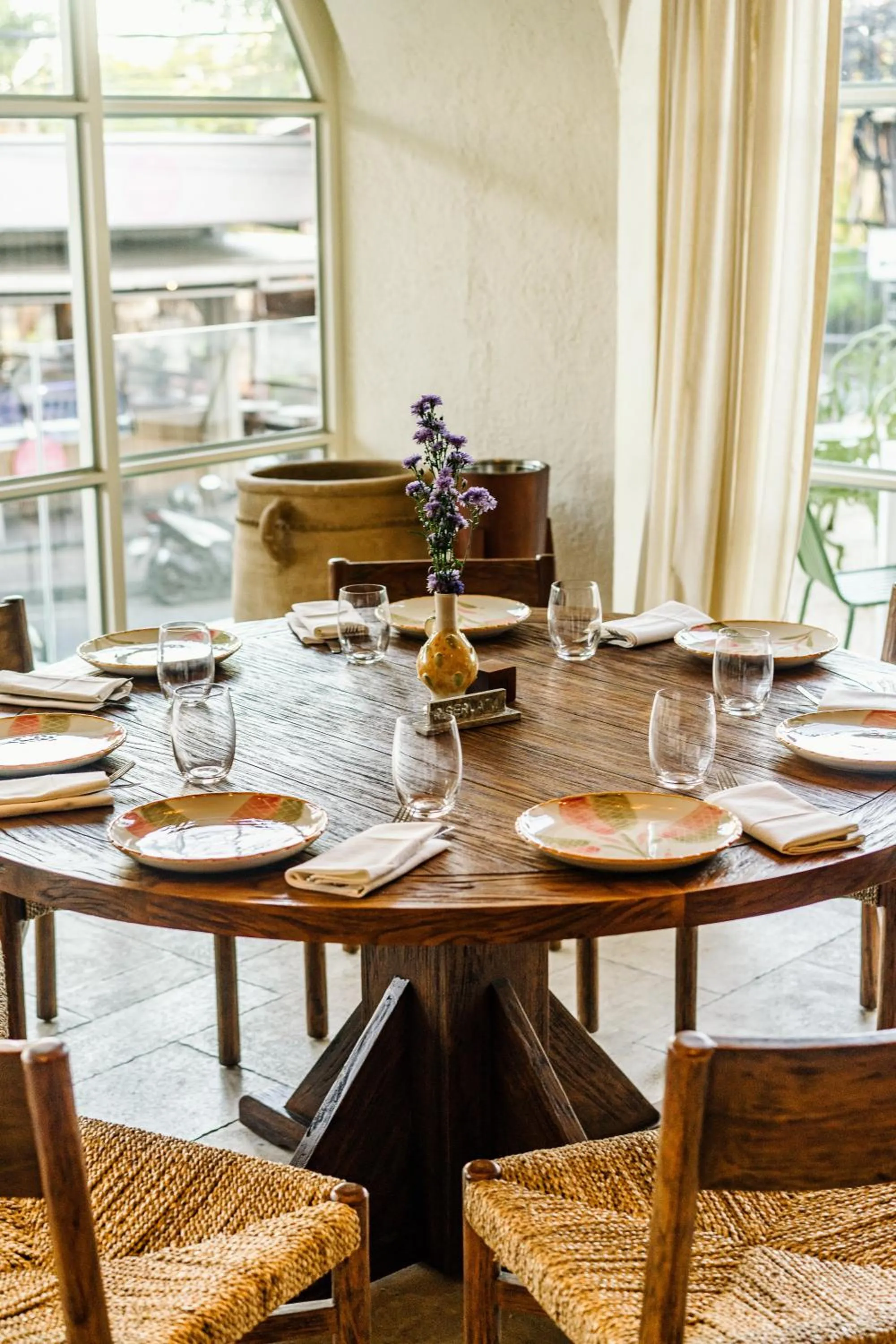 Restaurant/places to eat in Kleo Seminyak, part of JdV by Hyatt