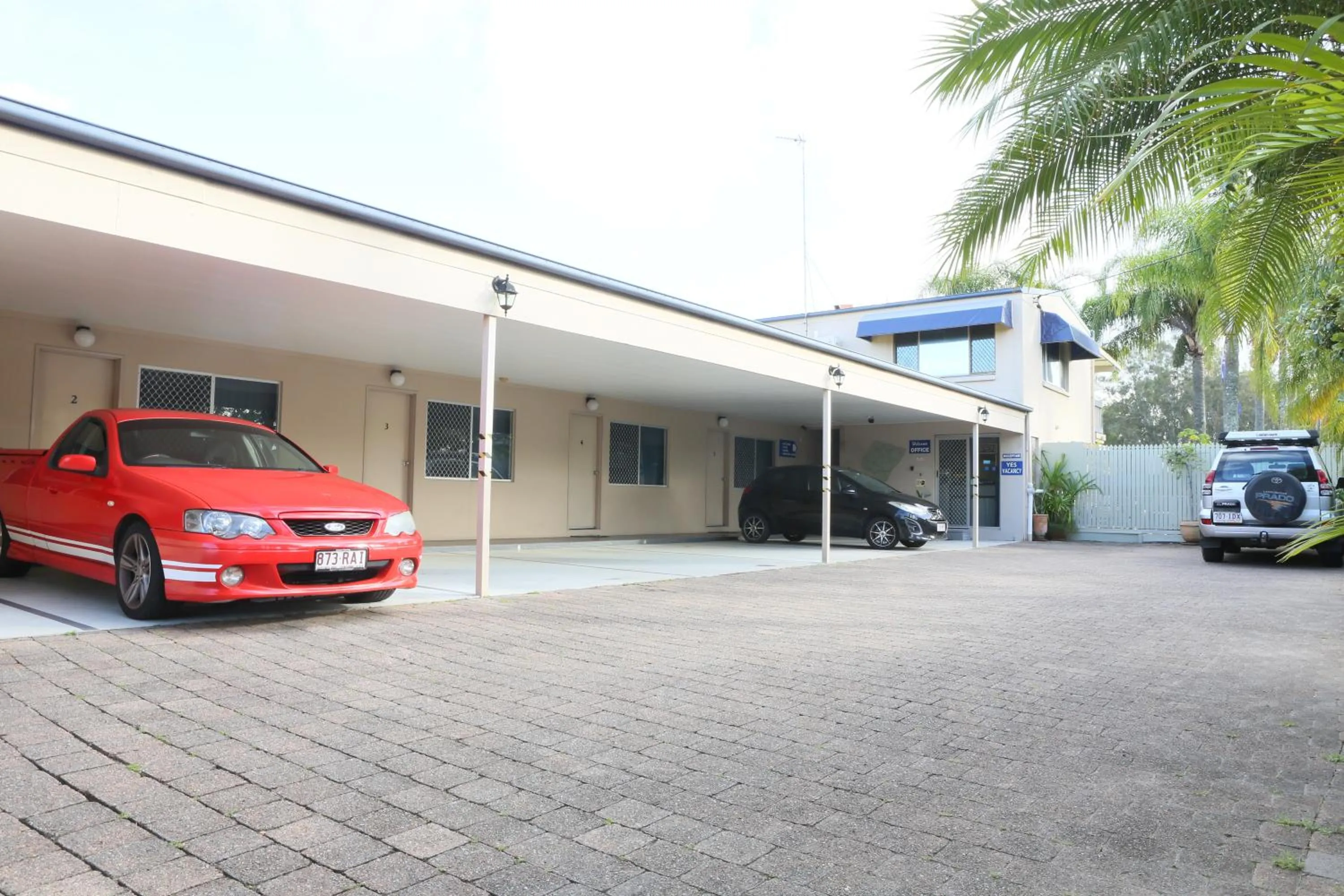 Facade/entrance in Kyamba Court Motel