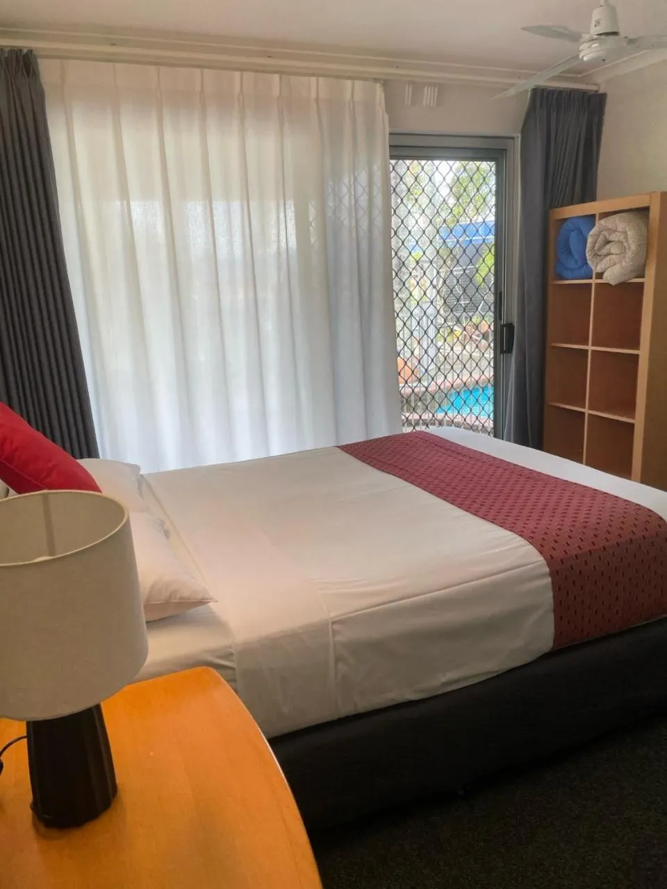 Bed in Kyamba Court Motel