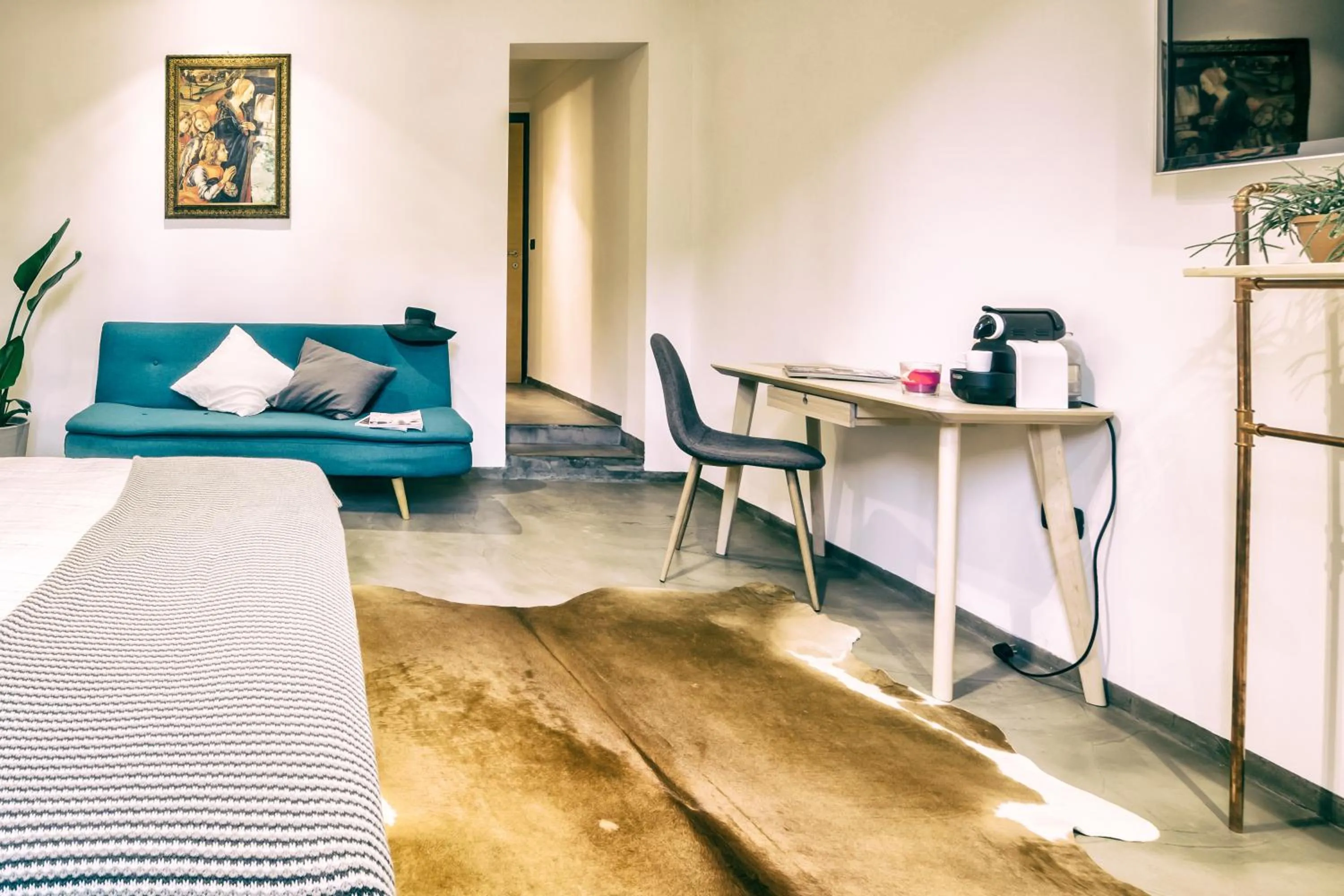 Photo of the whole room, Bed in Santa Nara B&B