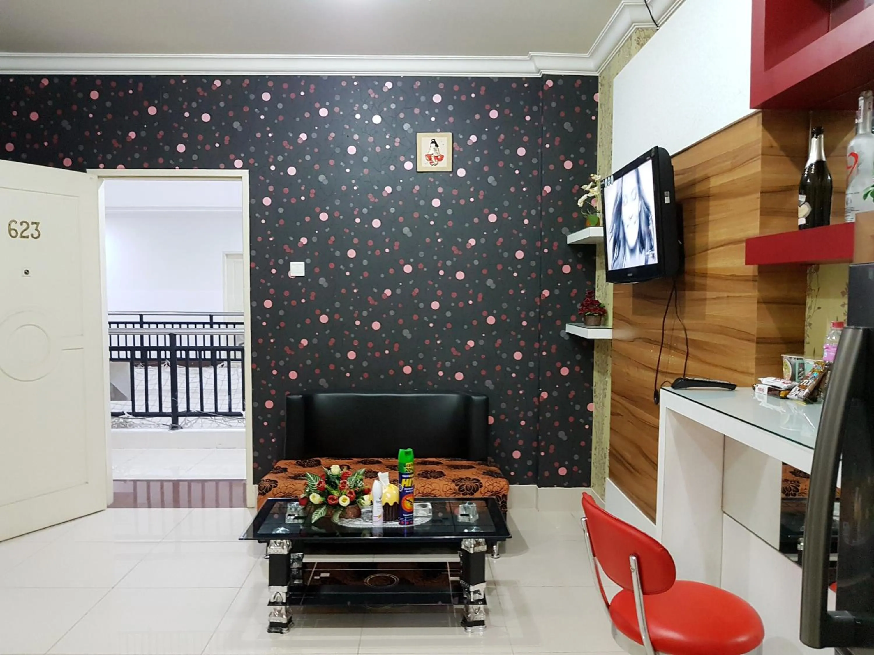 Living room in Apartemen MTC 623